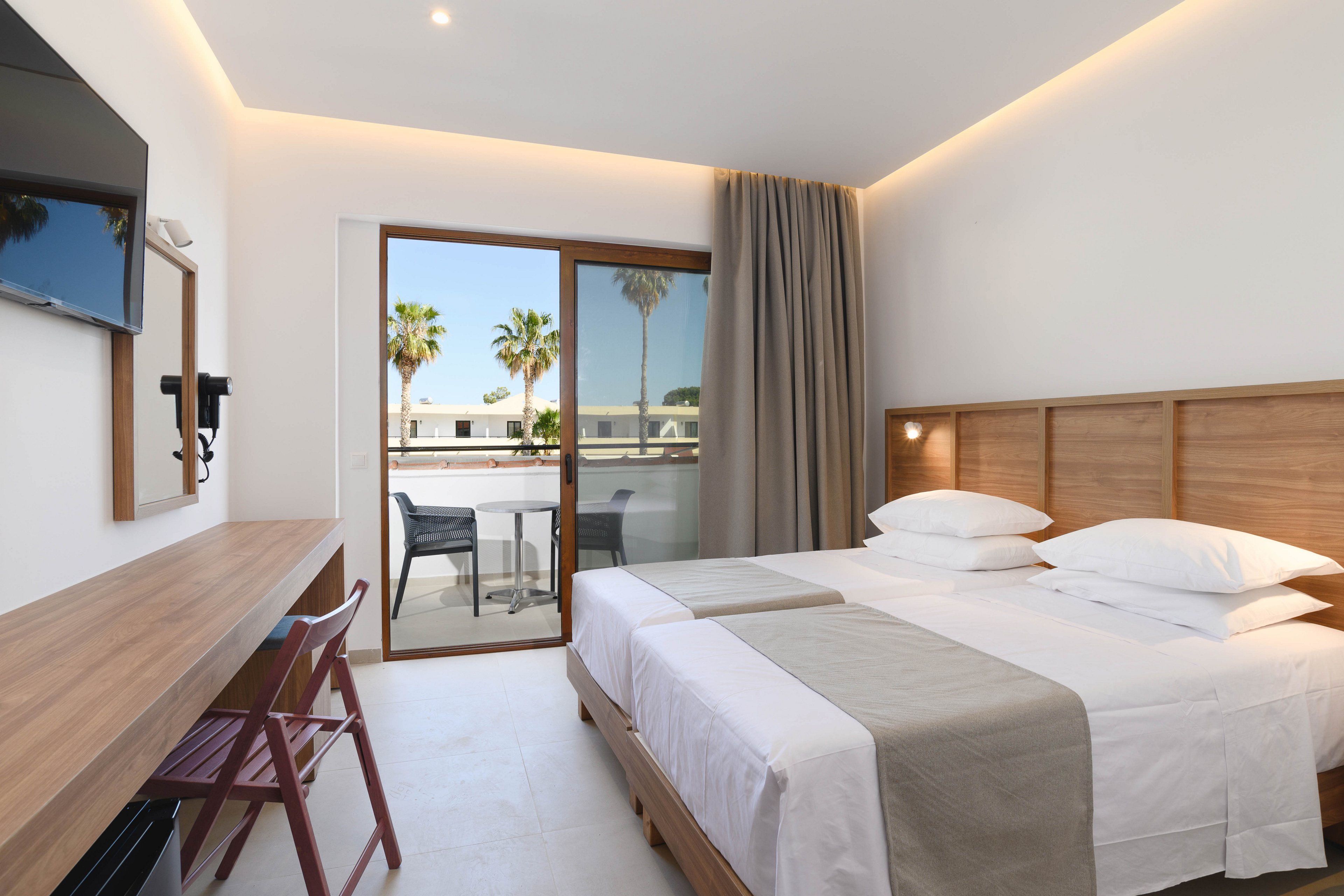 Pefkos Village Resort