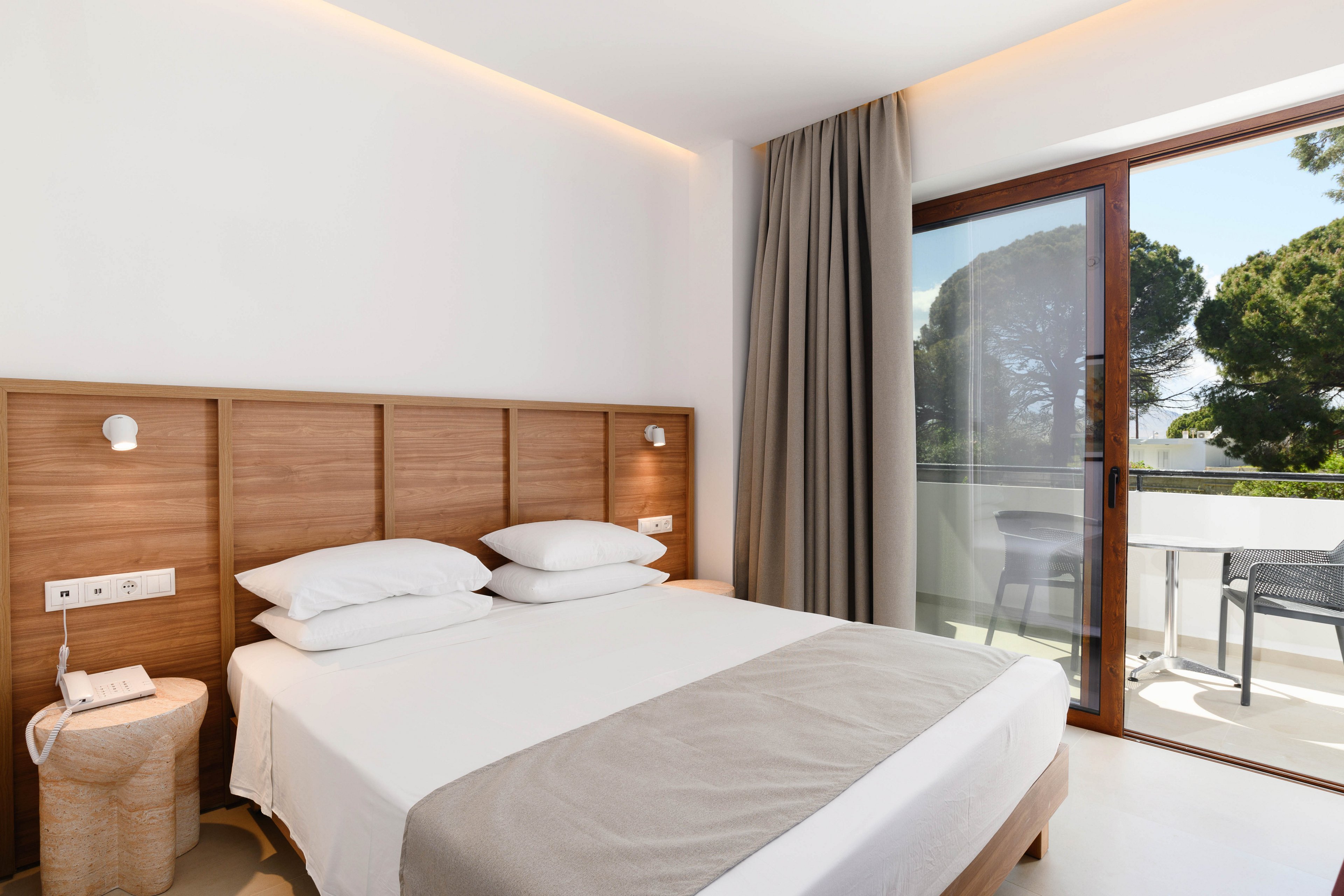 Pefkos Village Resort