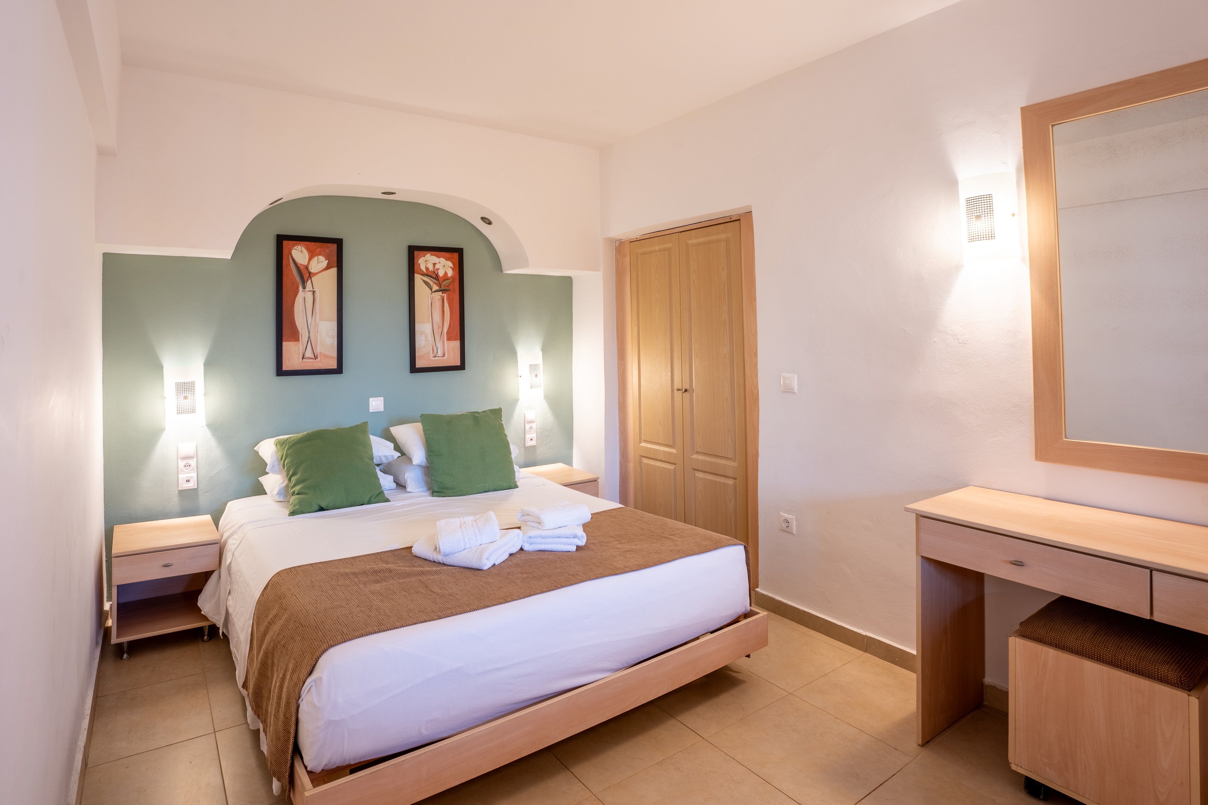 Pefkos Village Resort