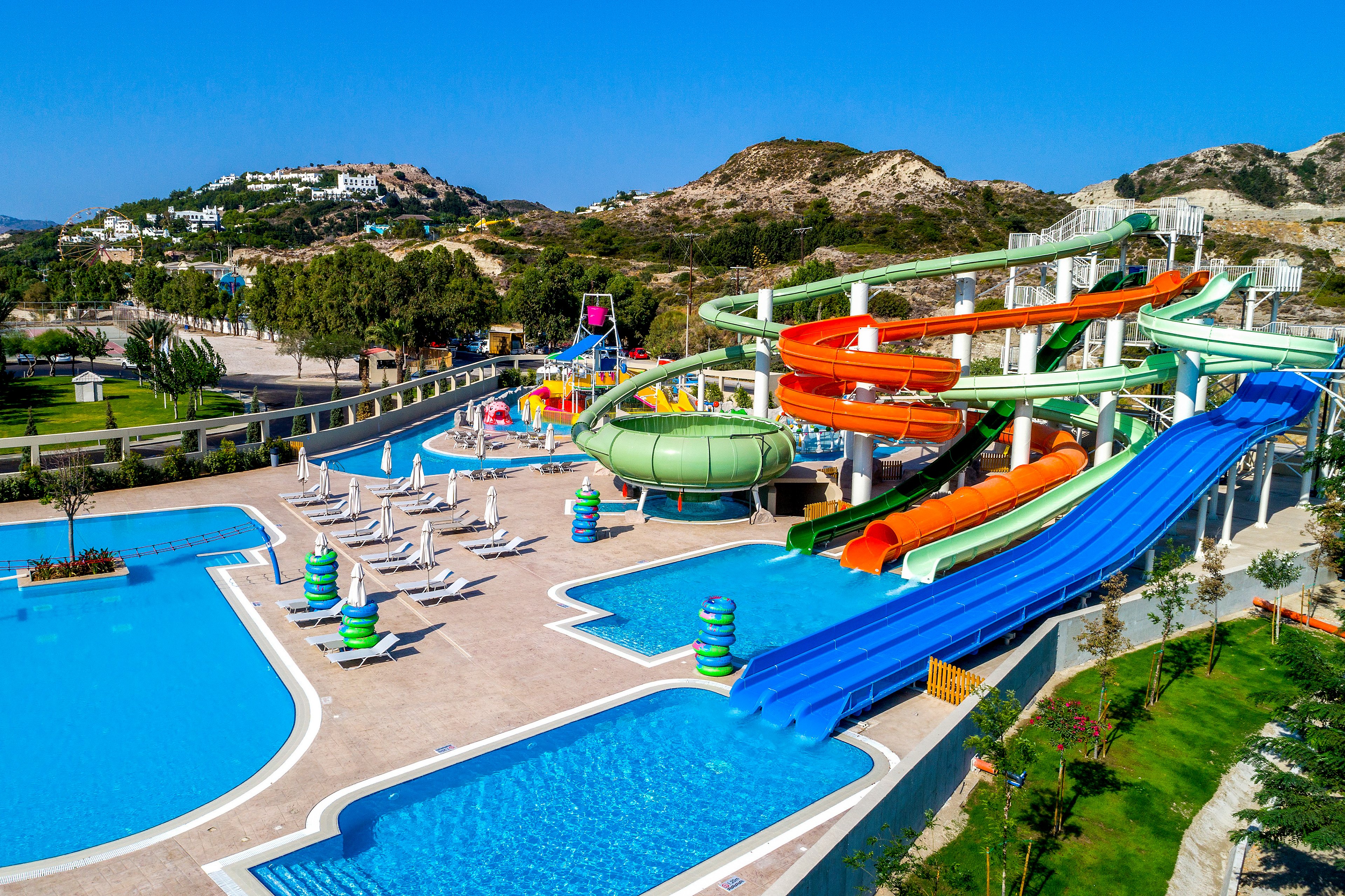 Amada Colossos Resort