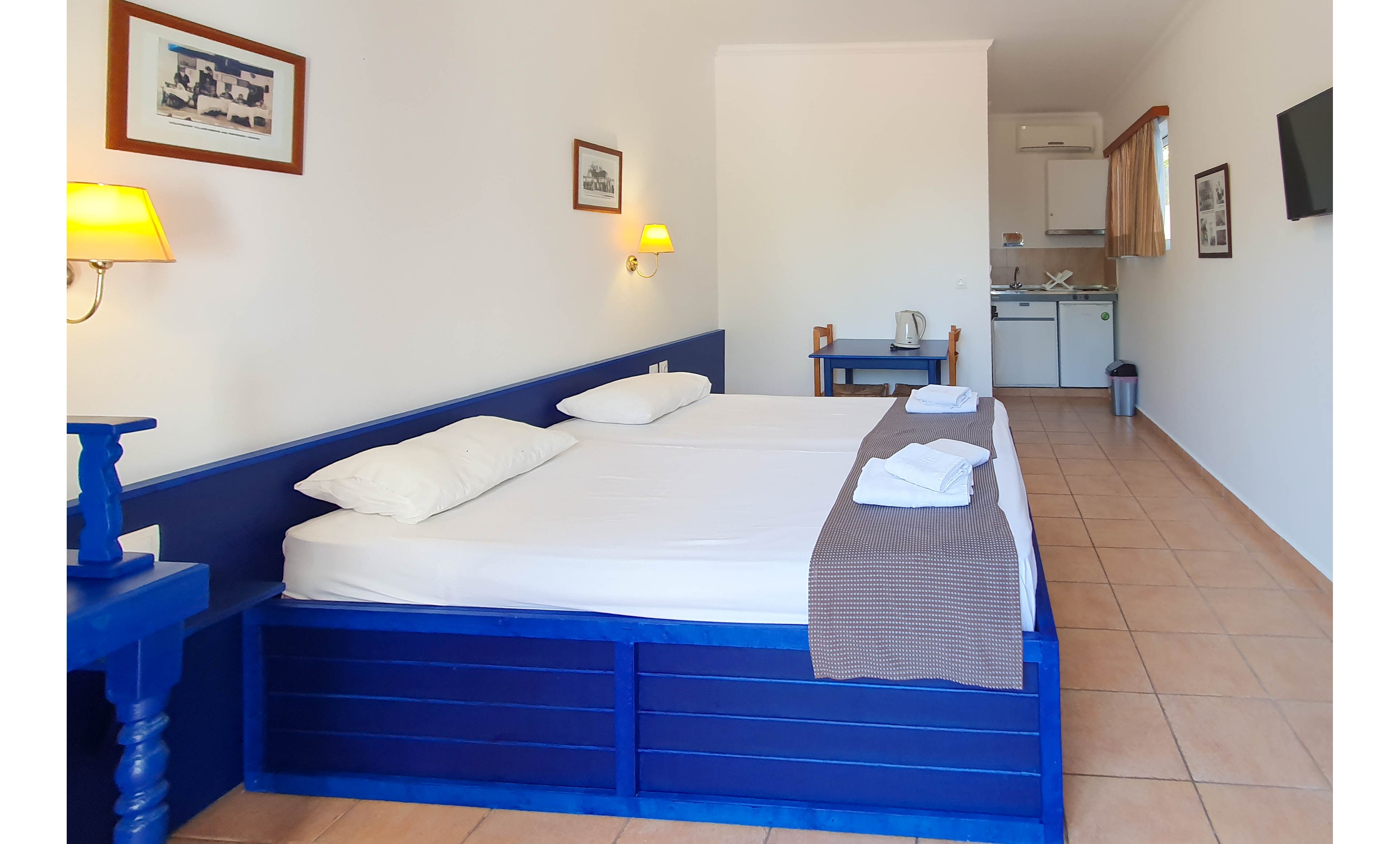 Filoxenia Apartments