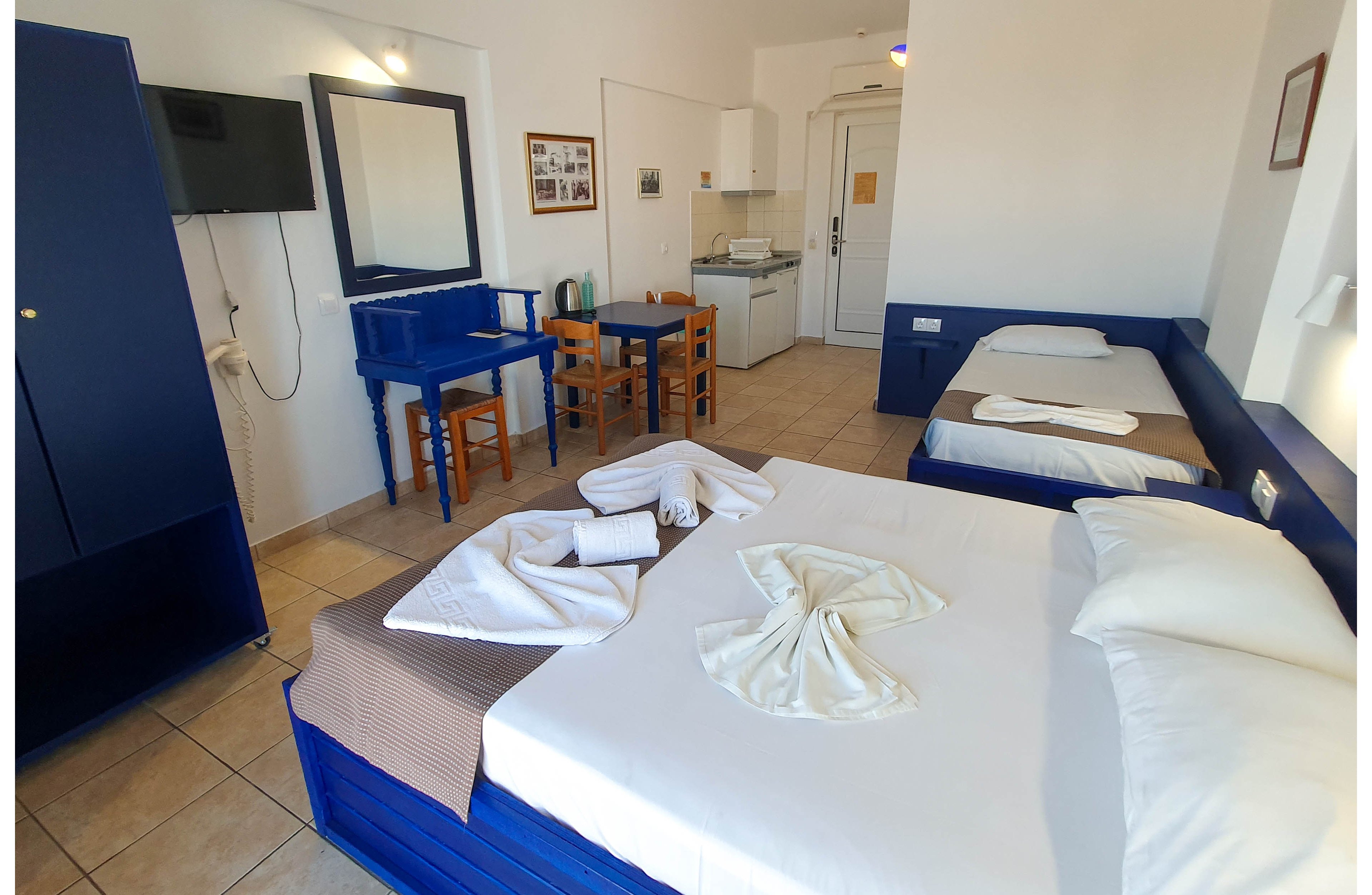 Filoxenia Apartments