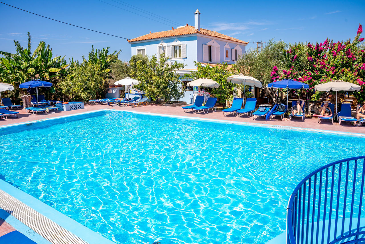 Filoxenia Apartments