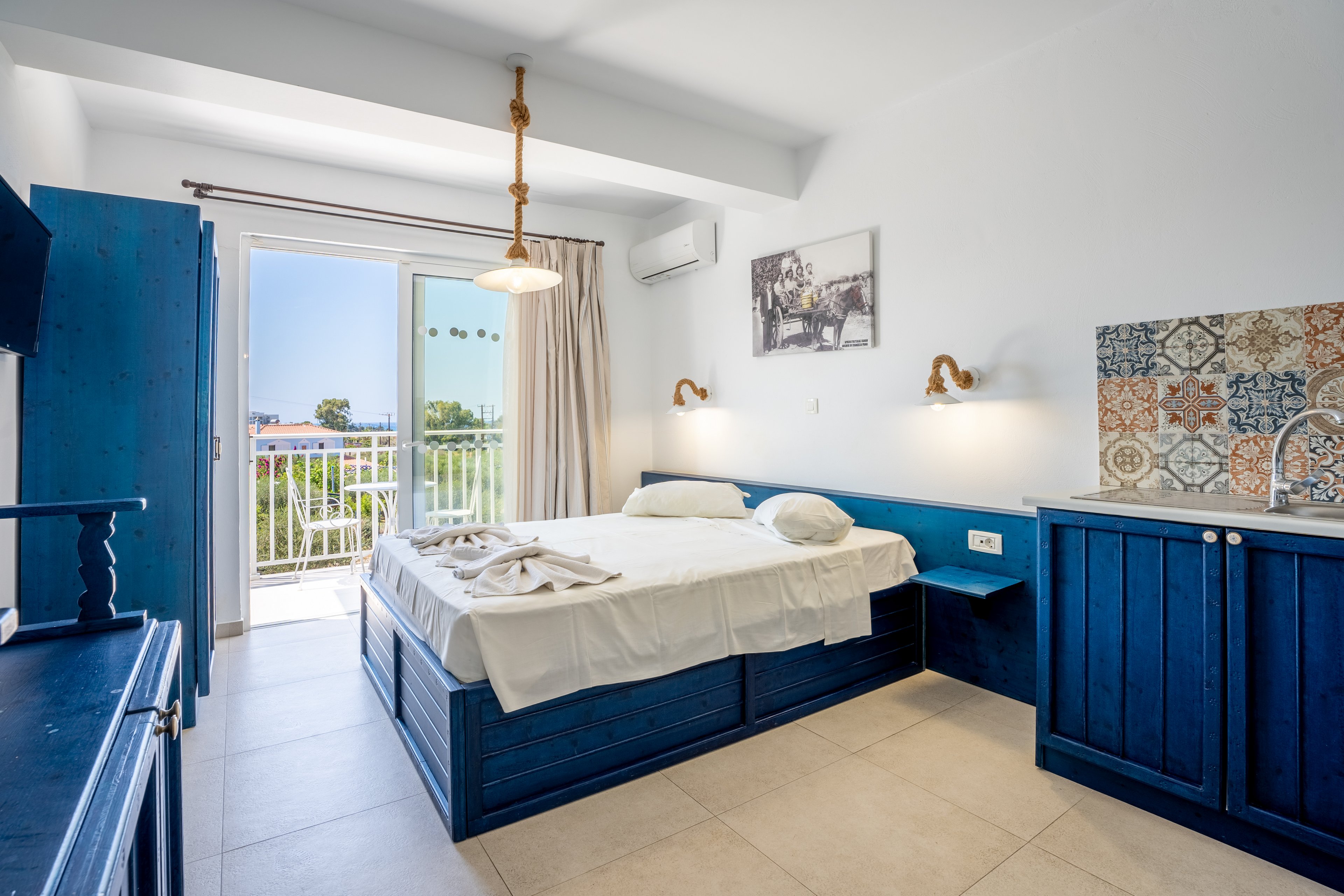 Filoxenia Apartments