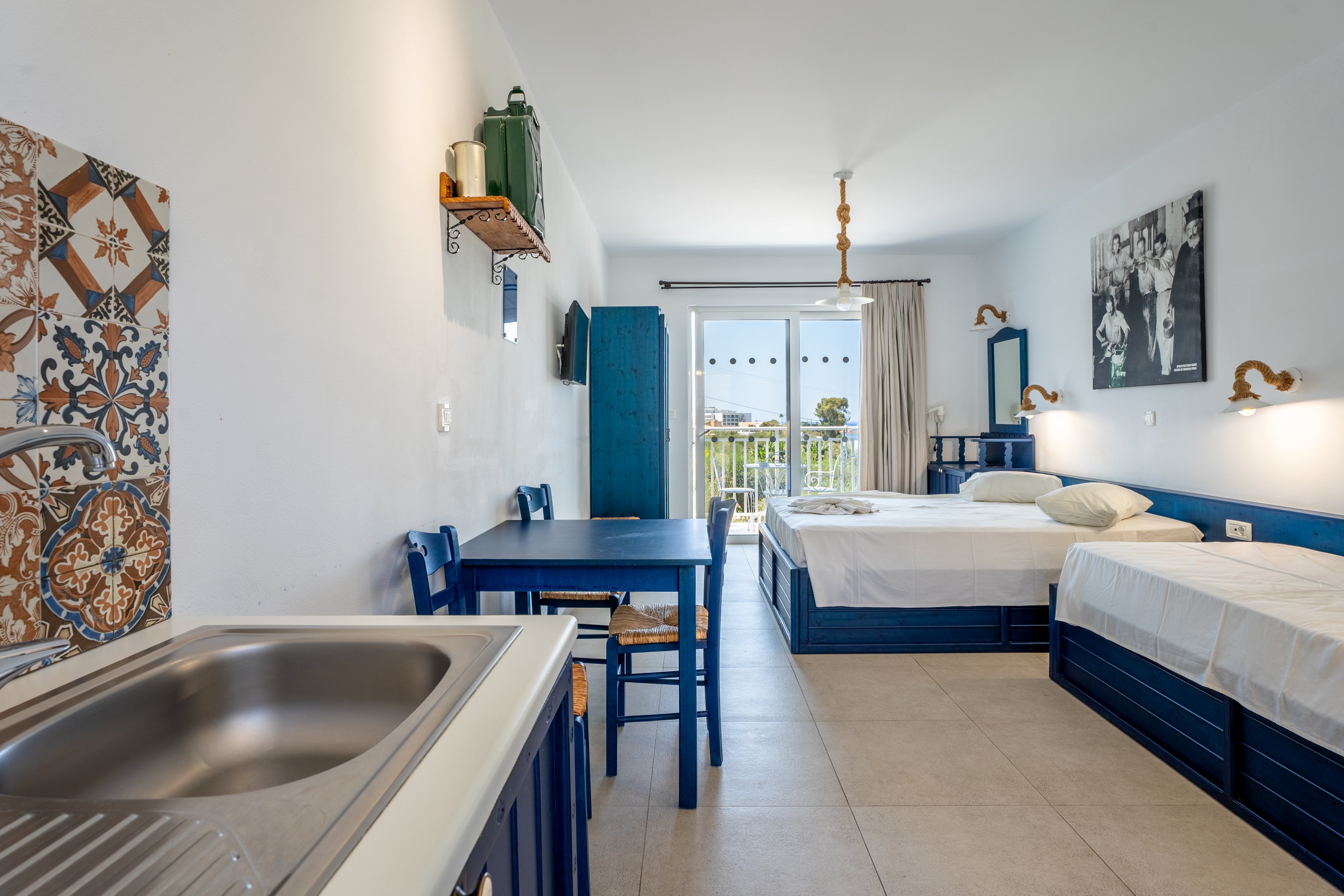 Filoxenia Apartments