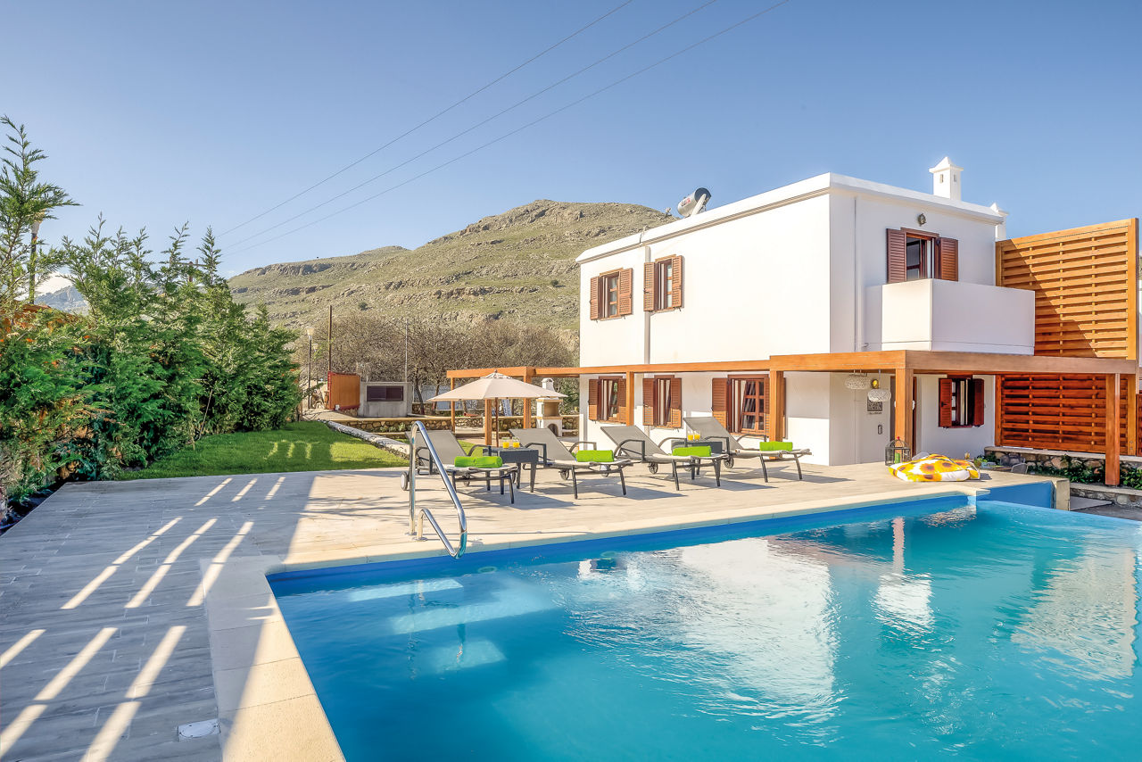 Villa Lindos Emerald