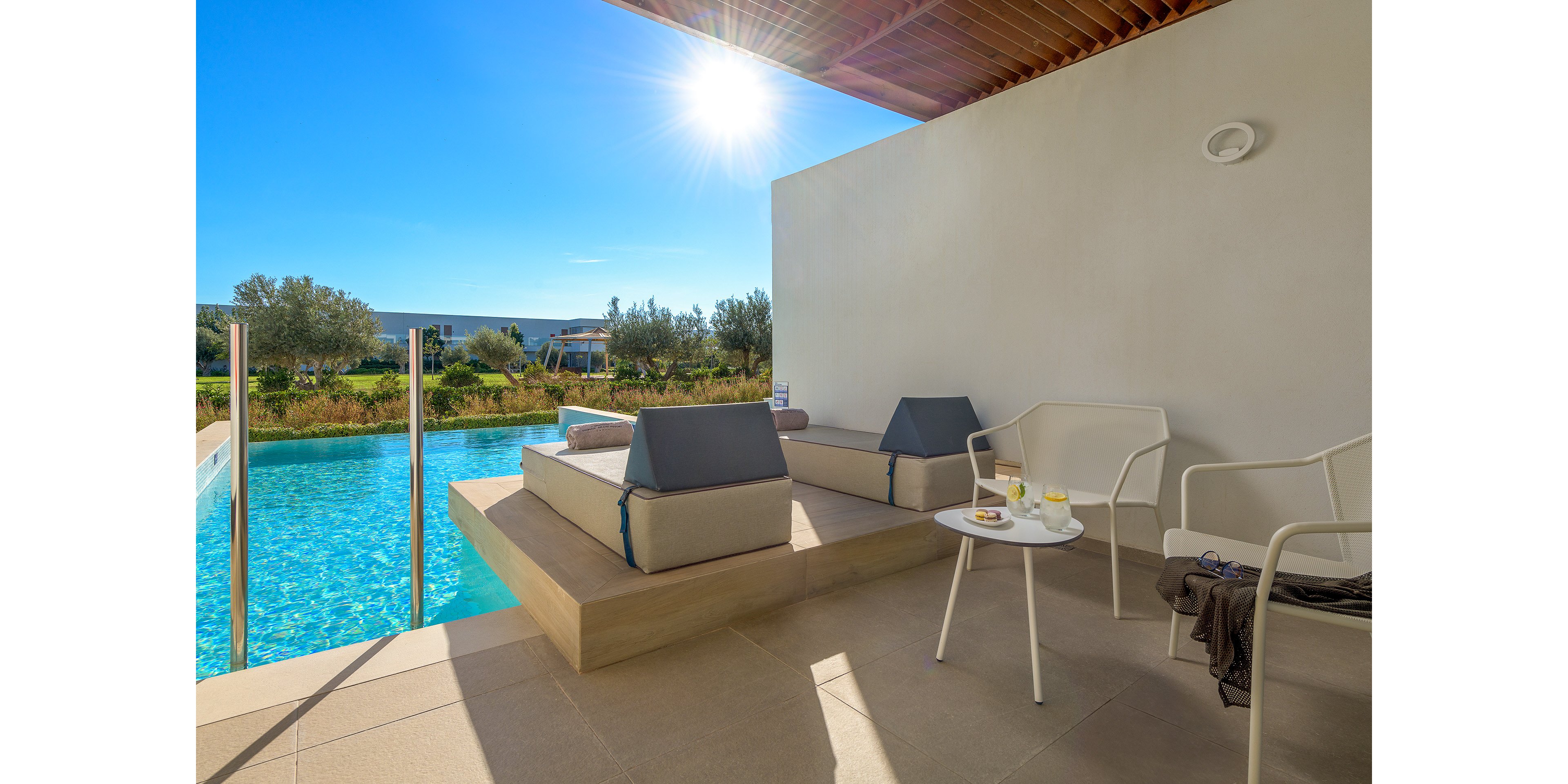 Gennadi Grand Resort