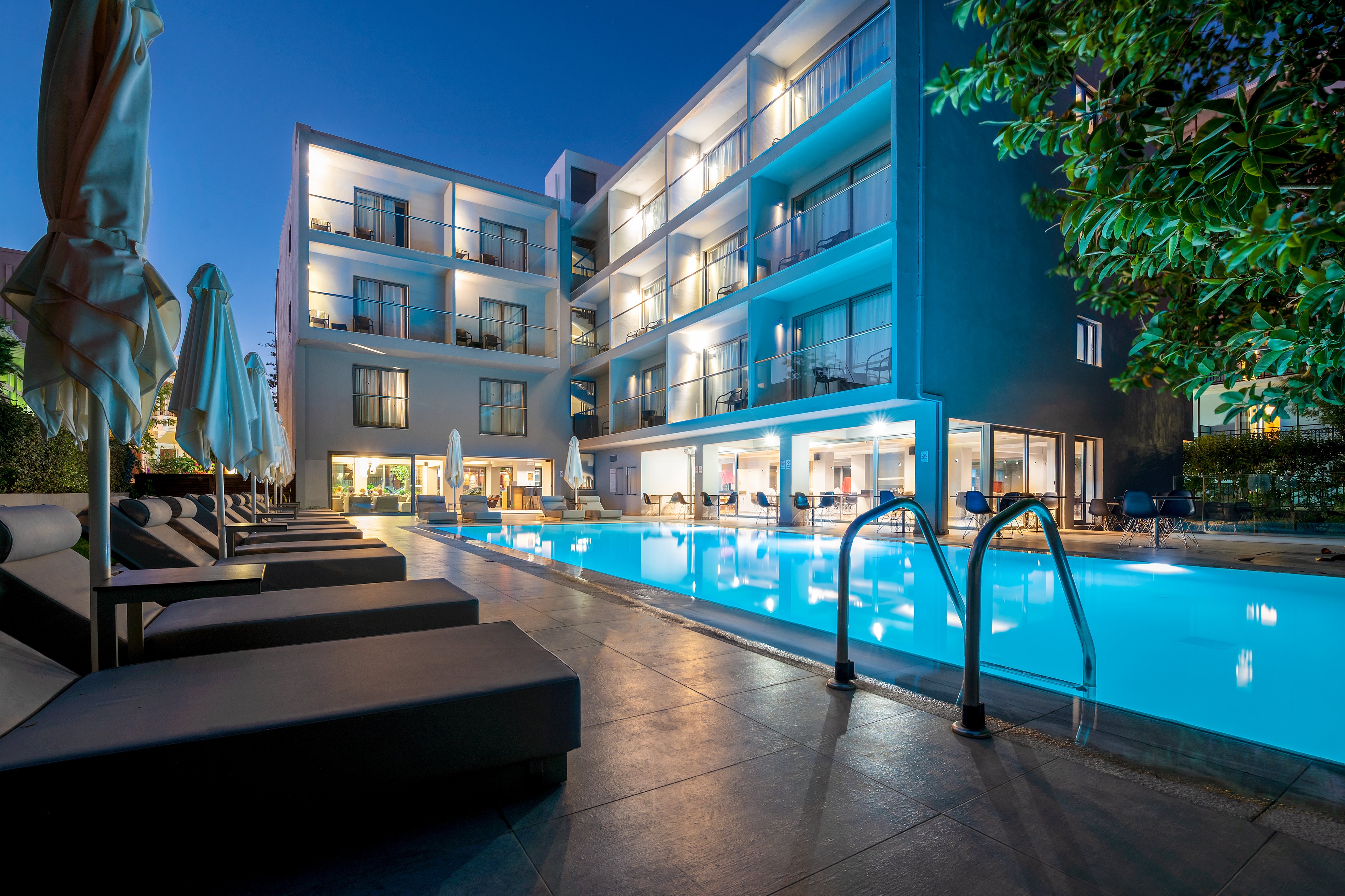 Oktober Downtown Boutique Hotel