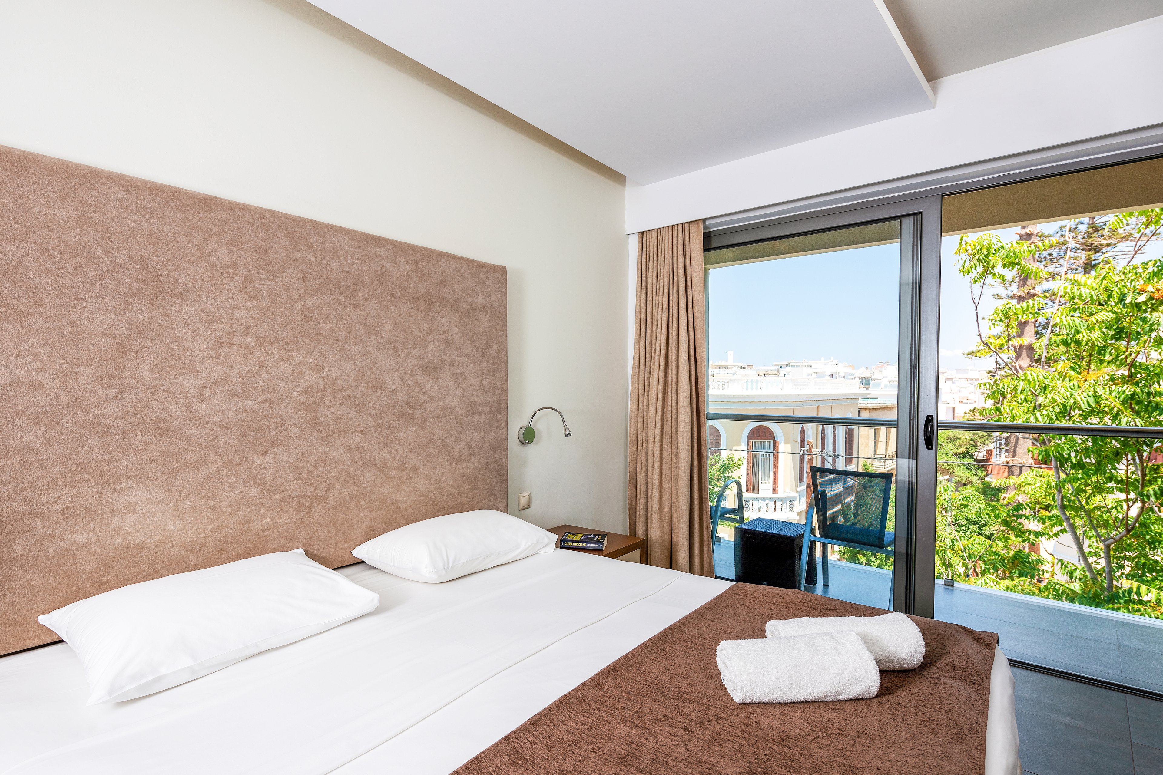 Oktober Downtown Boutique Hotel