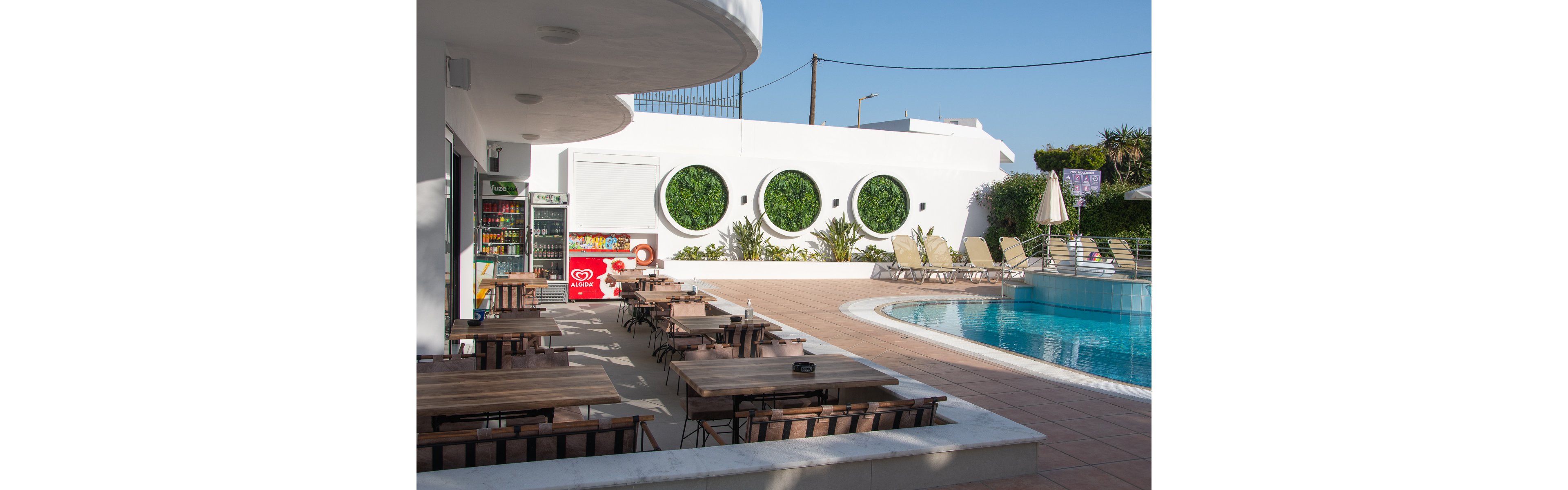 Elarin Studios and Apartments