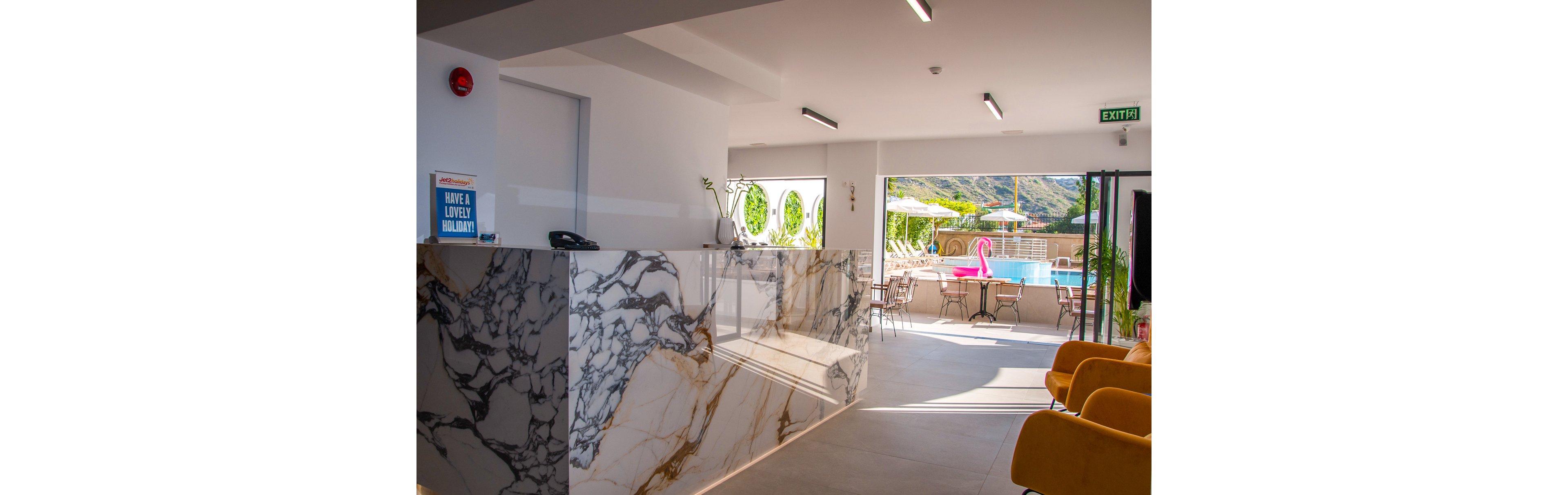 Elarin Studios and Apartments