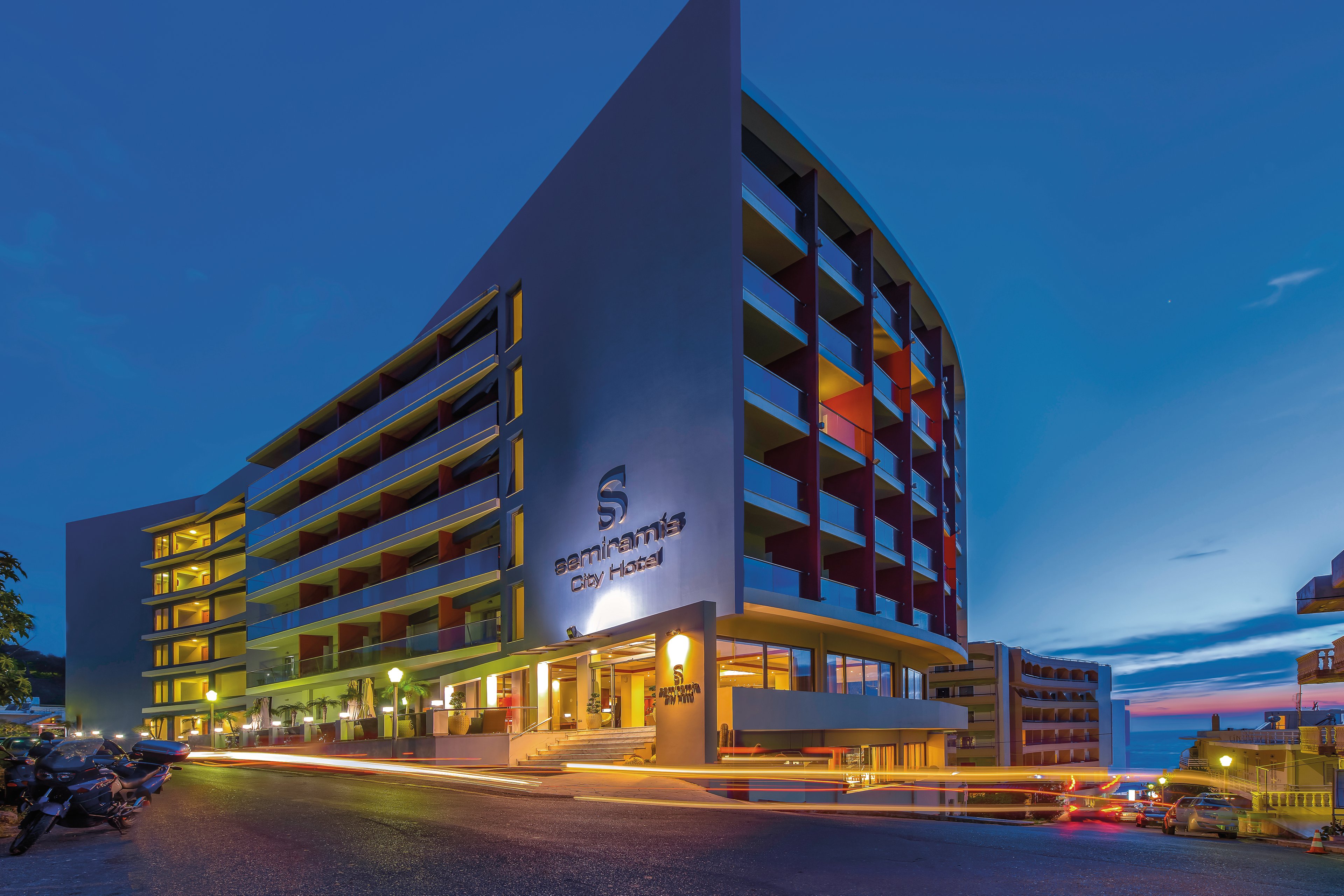 Semiramis City Hotel