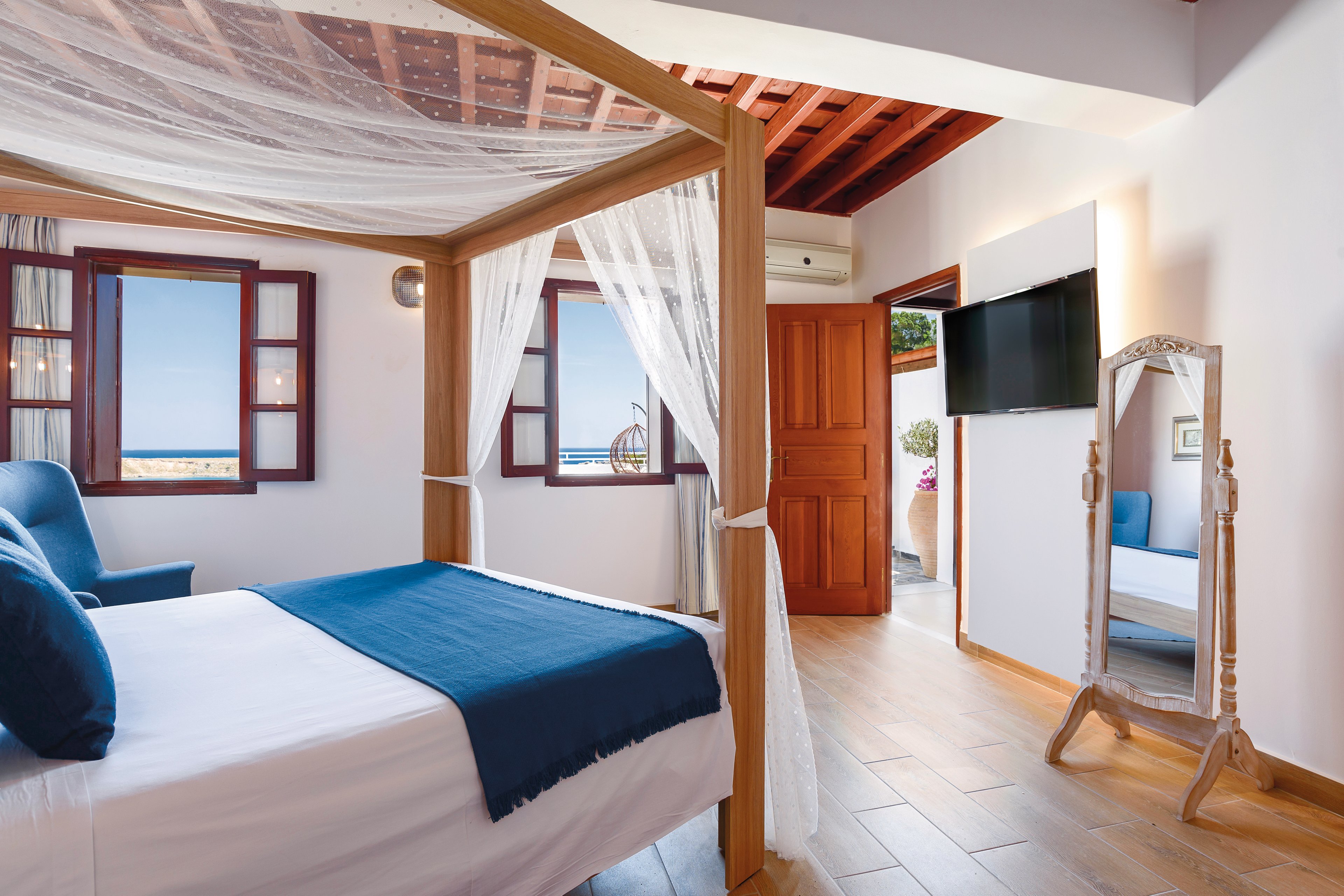 Thea Villas and Suites