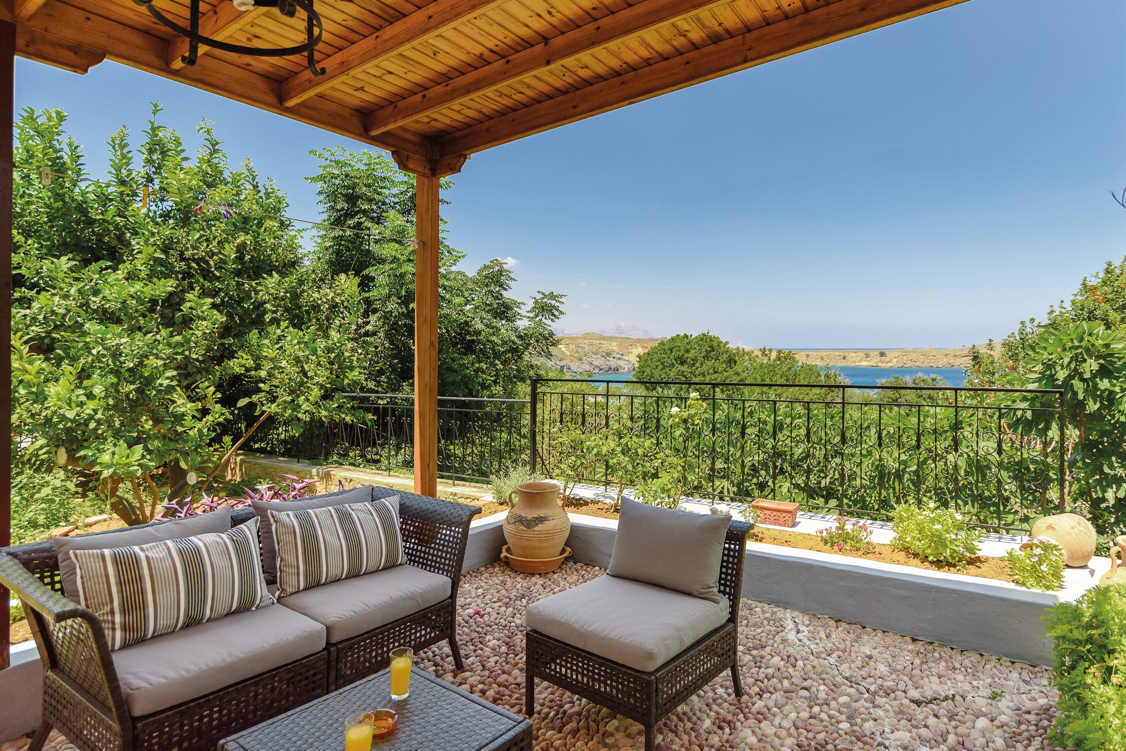 Thea Villas and Suites