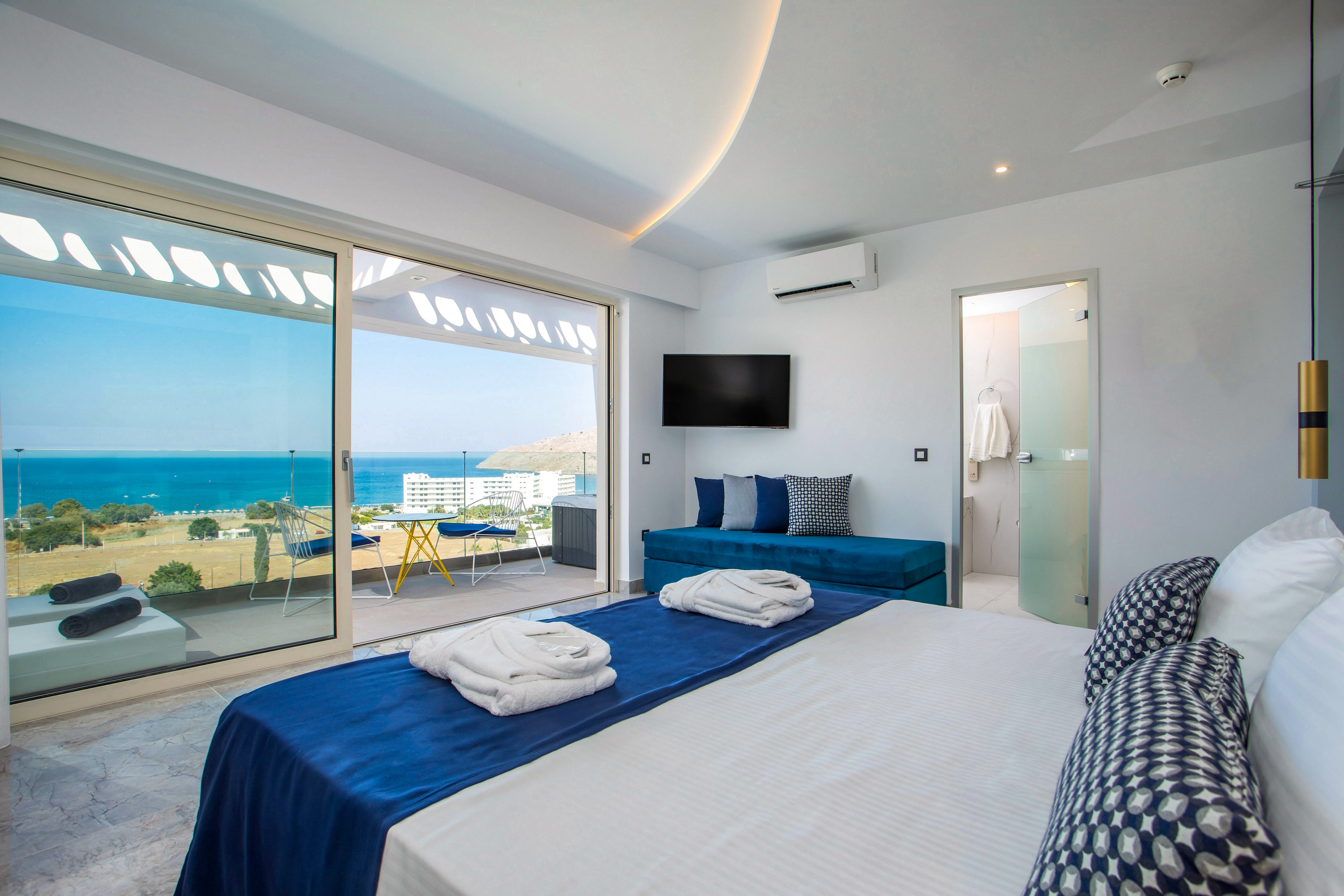 Lindos White Hotel and Suites