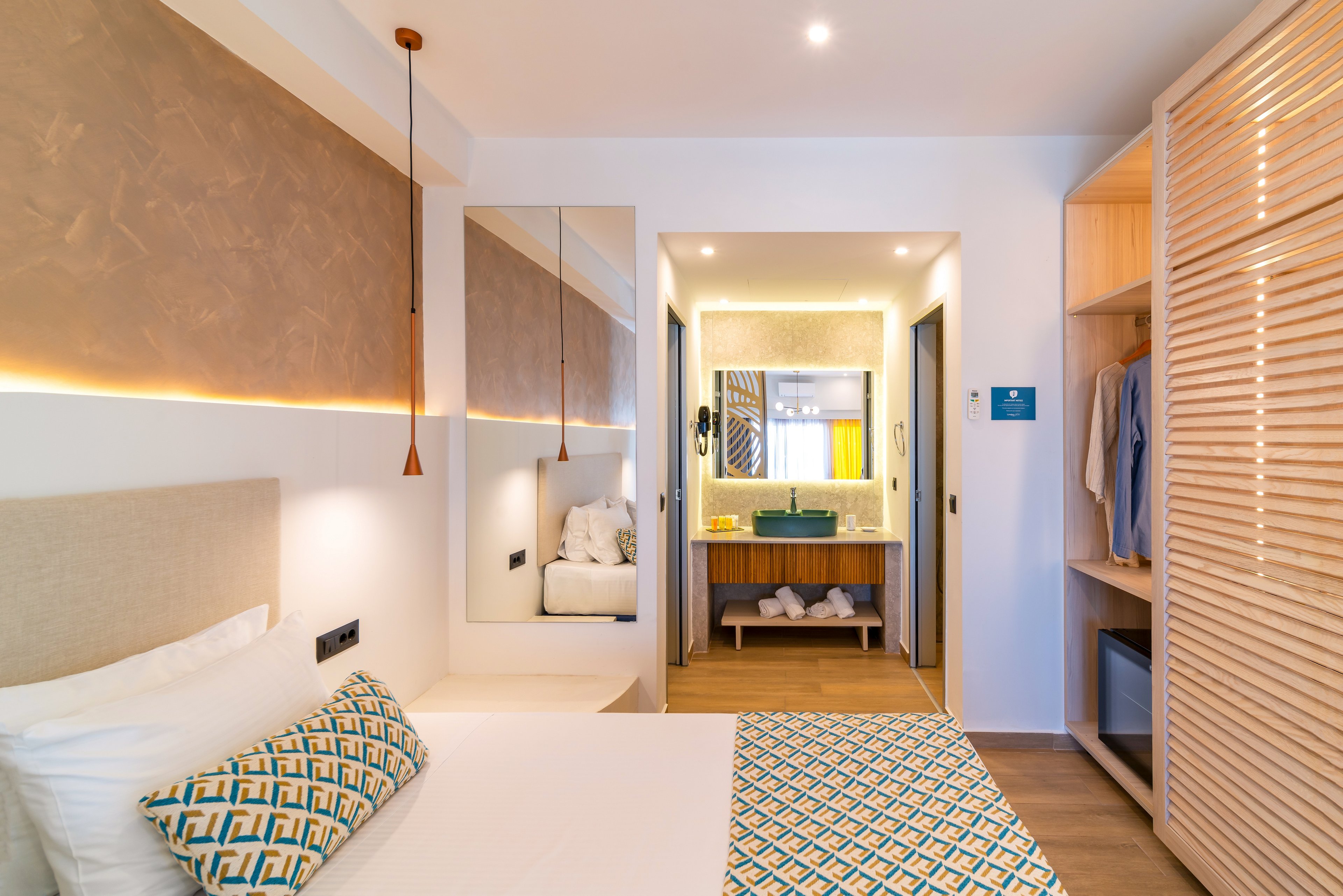 Lindos White Hotel and Suites