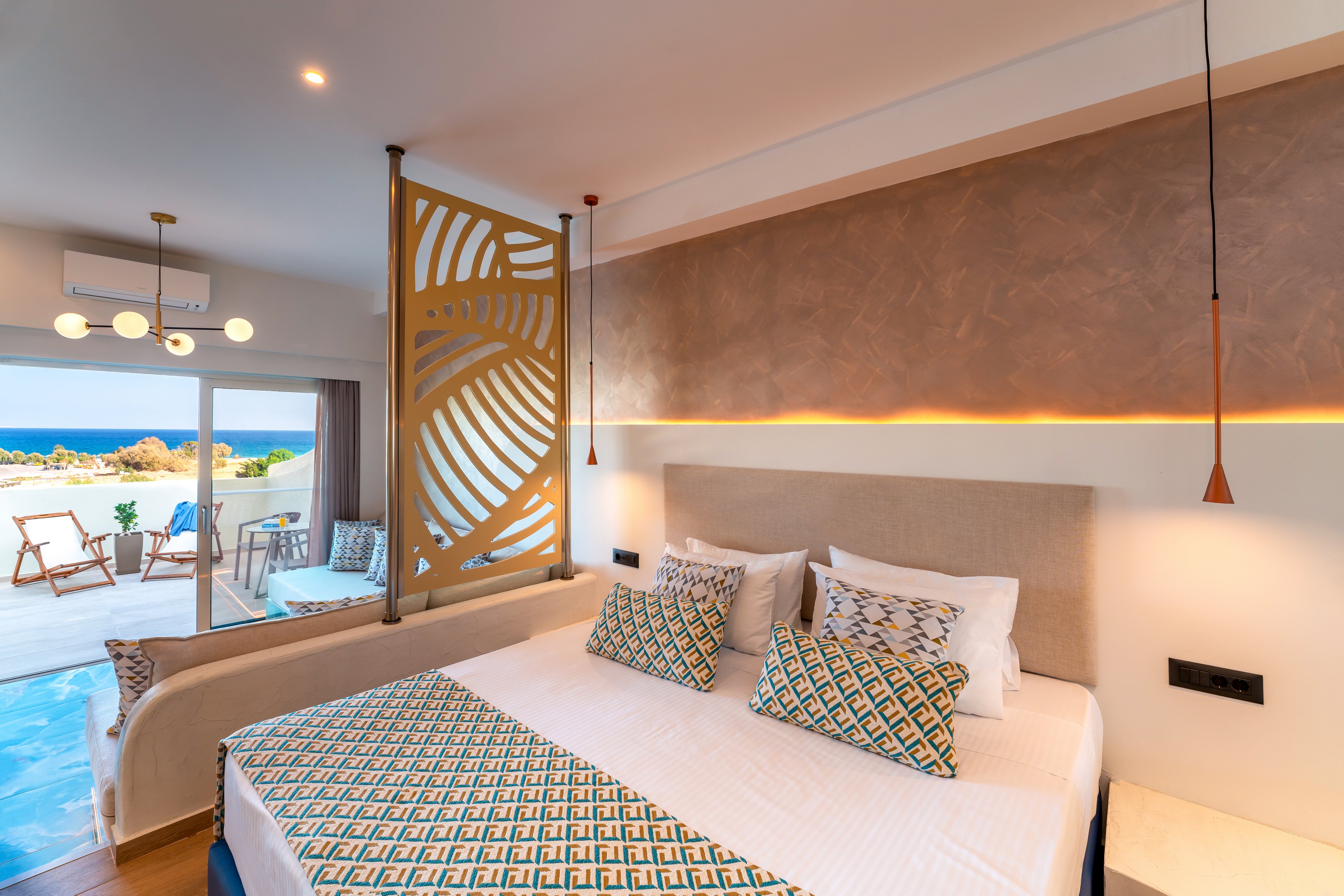 Lindos White Hotel and Suites