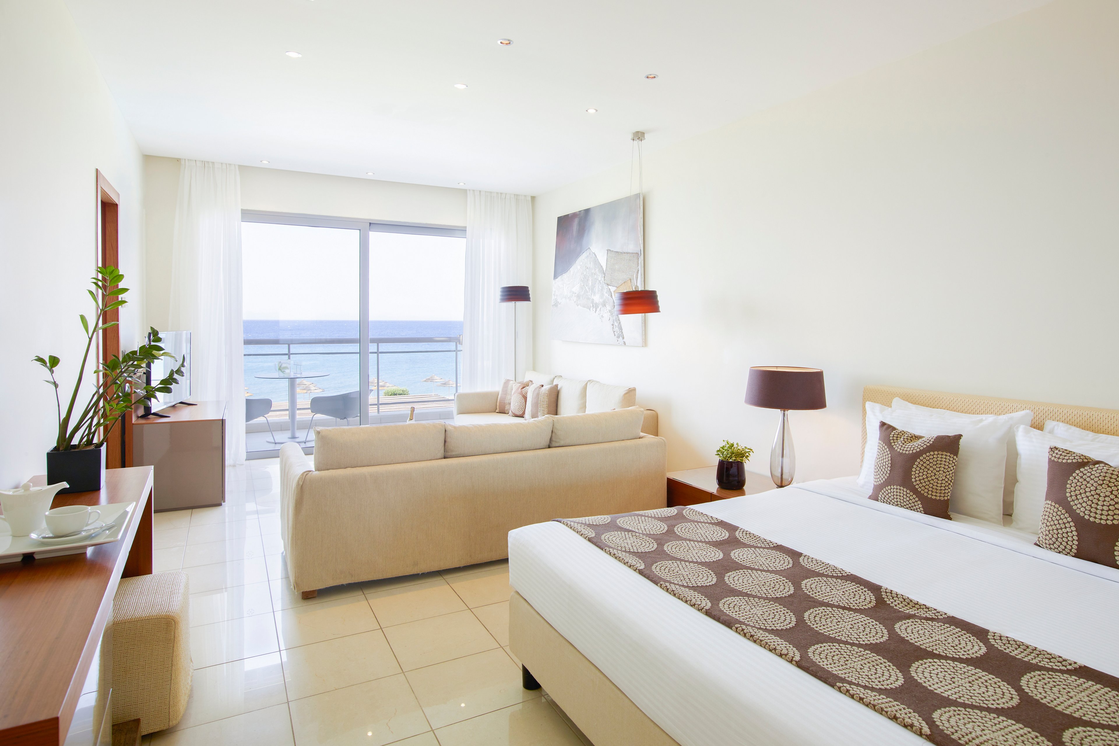 The Ixian Grand & All Suites