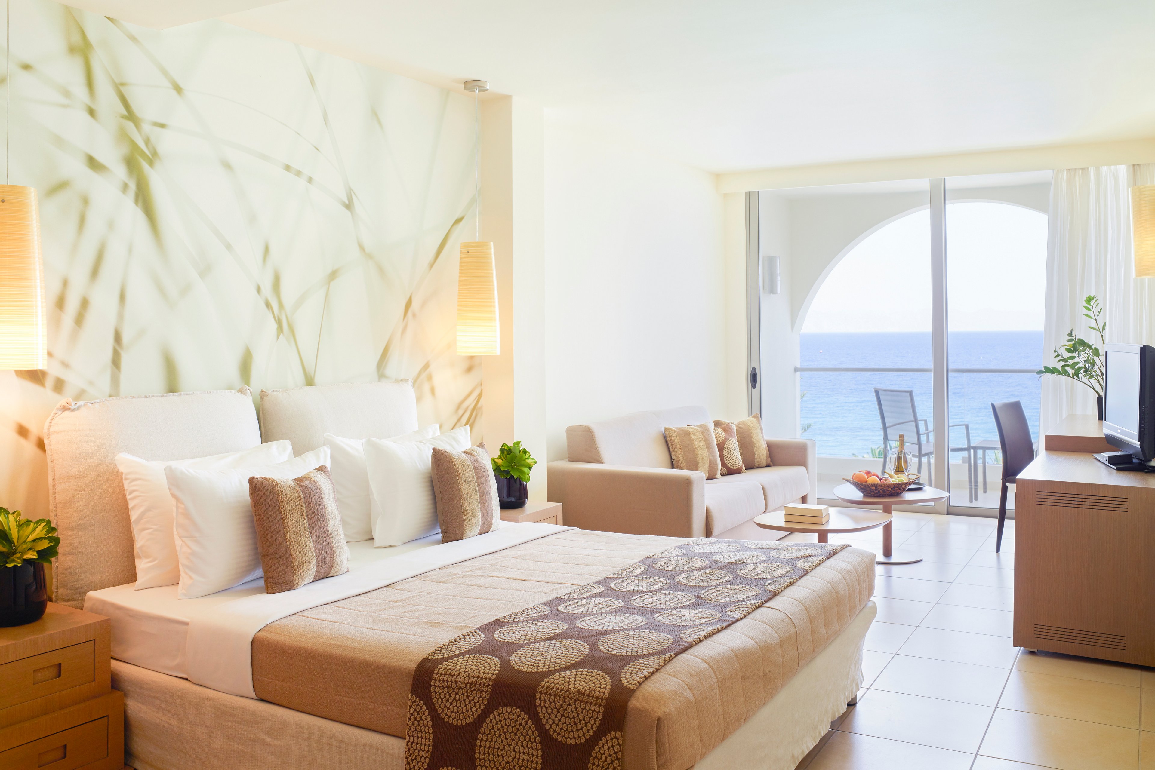 The Ixian Grand & All Suites