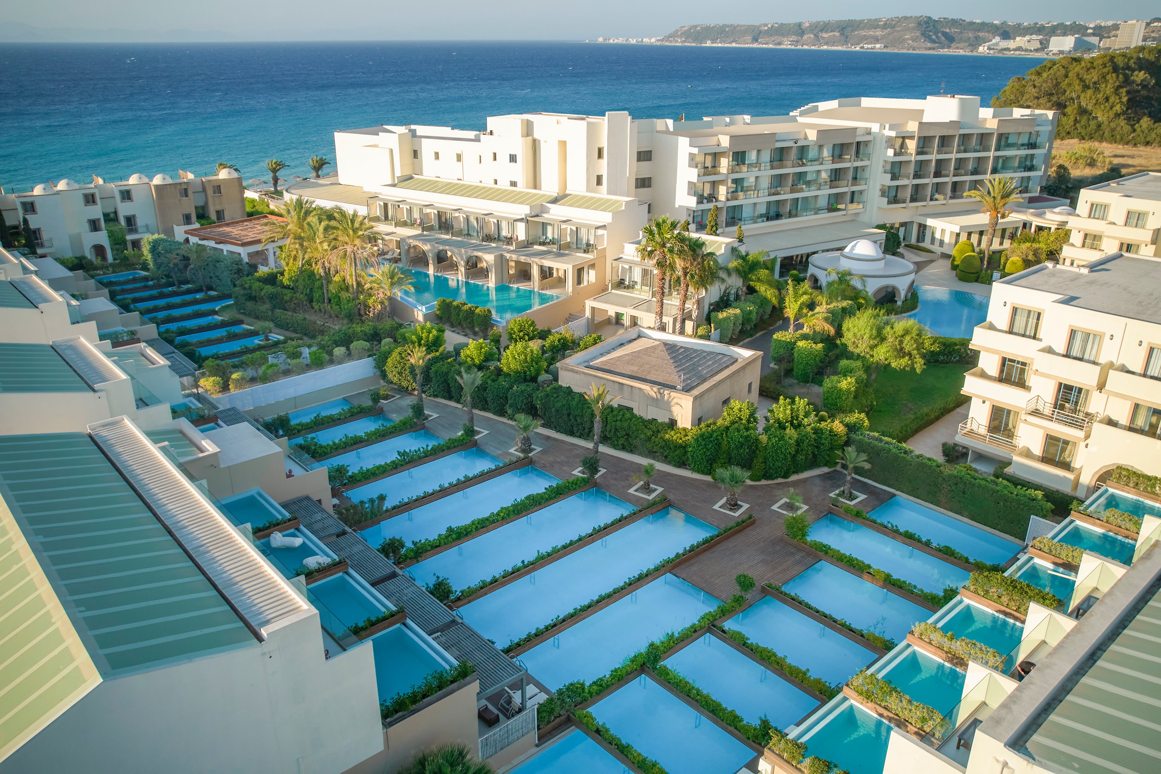 The Ixian Grand & All Suites