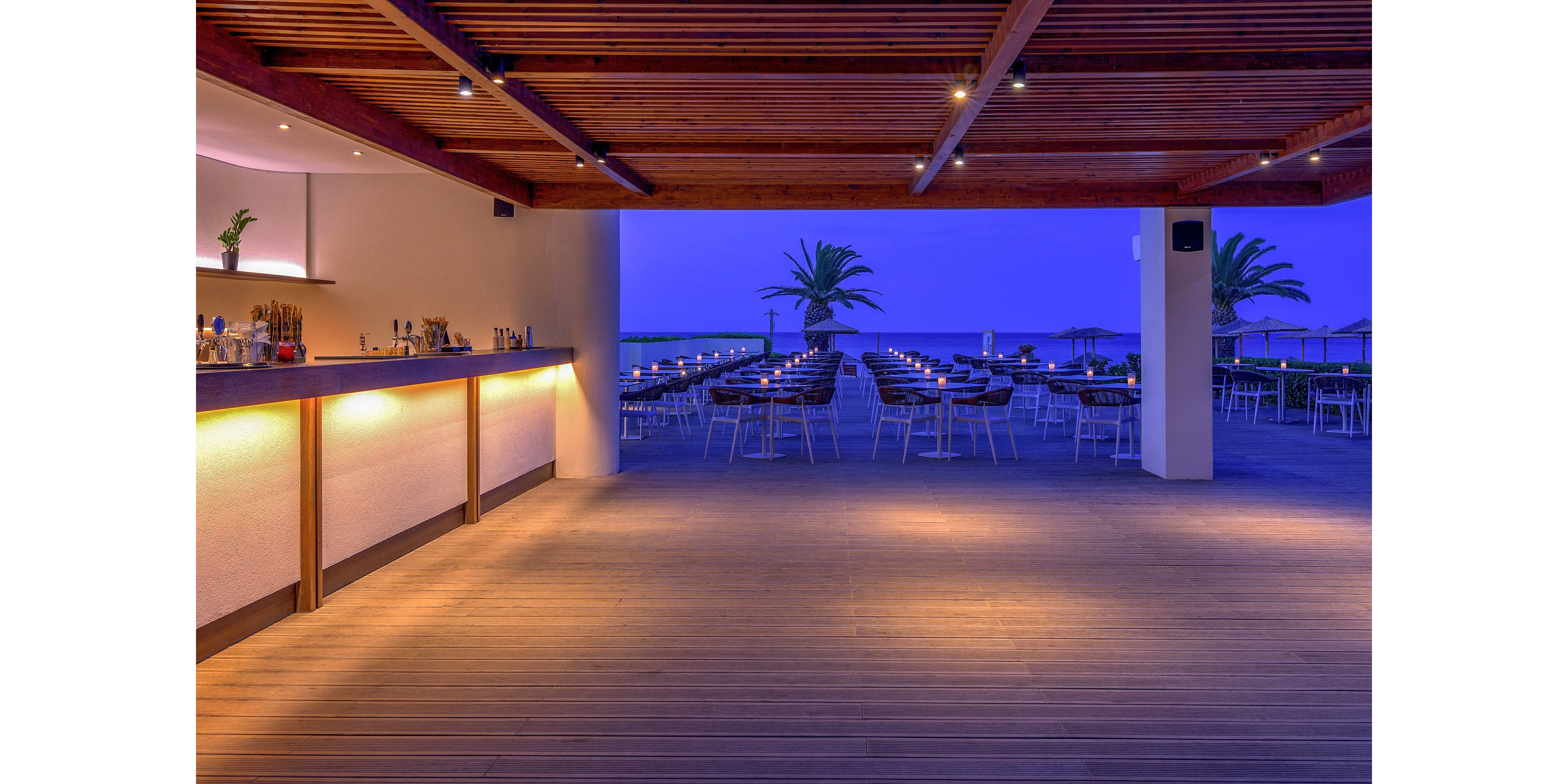 The Ixian Grand & All Suites