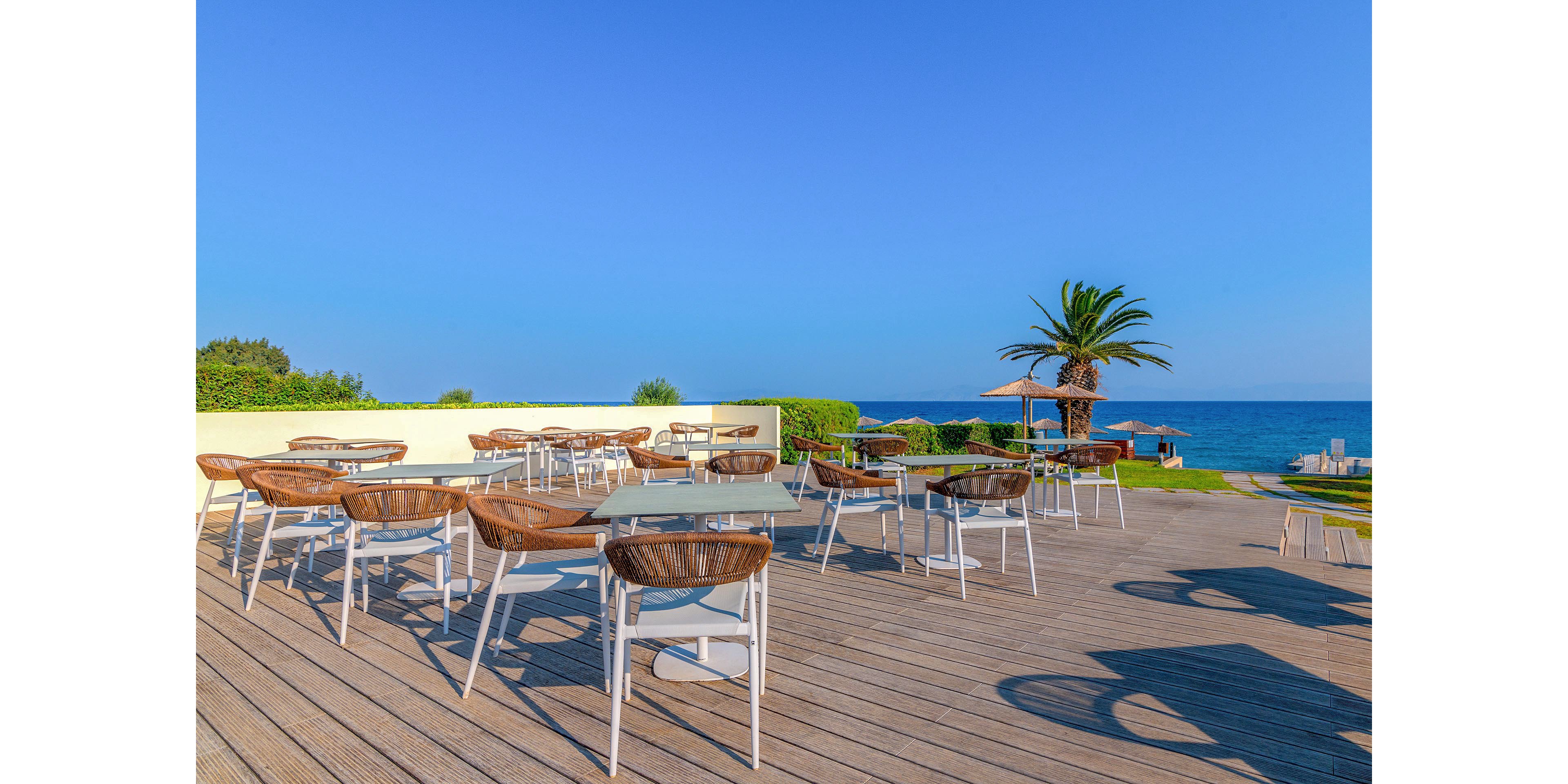 The Ixian Grand & All Suites