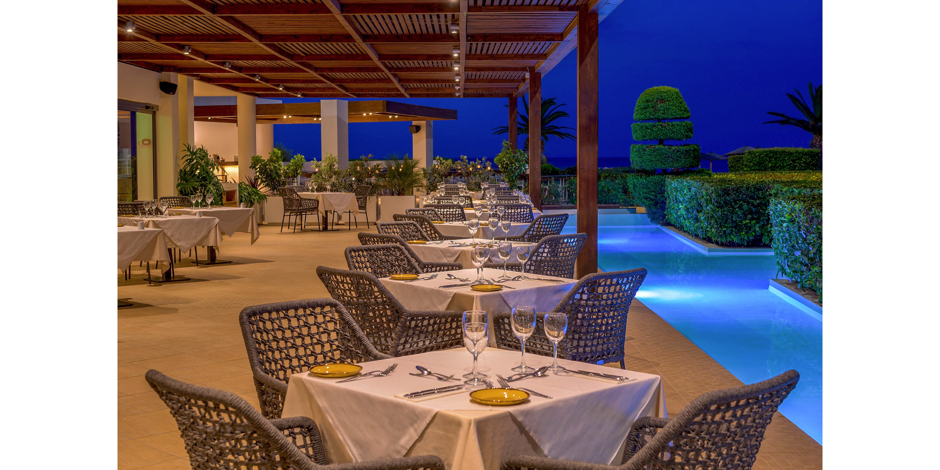 The Ixian Grand & All Suites