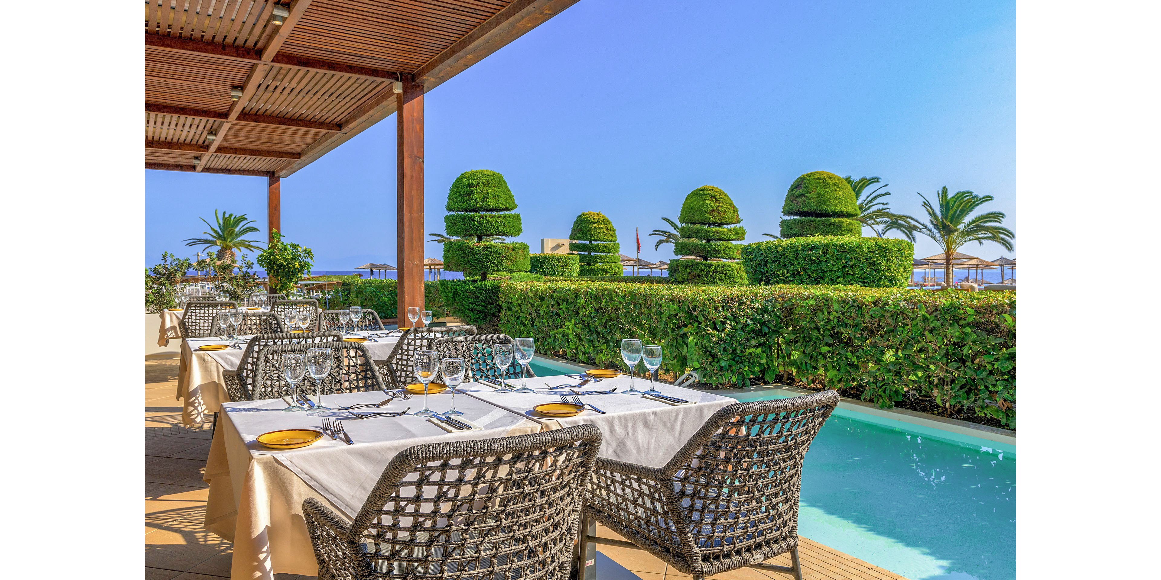 The Ixian Grand & All Suites