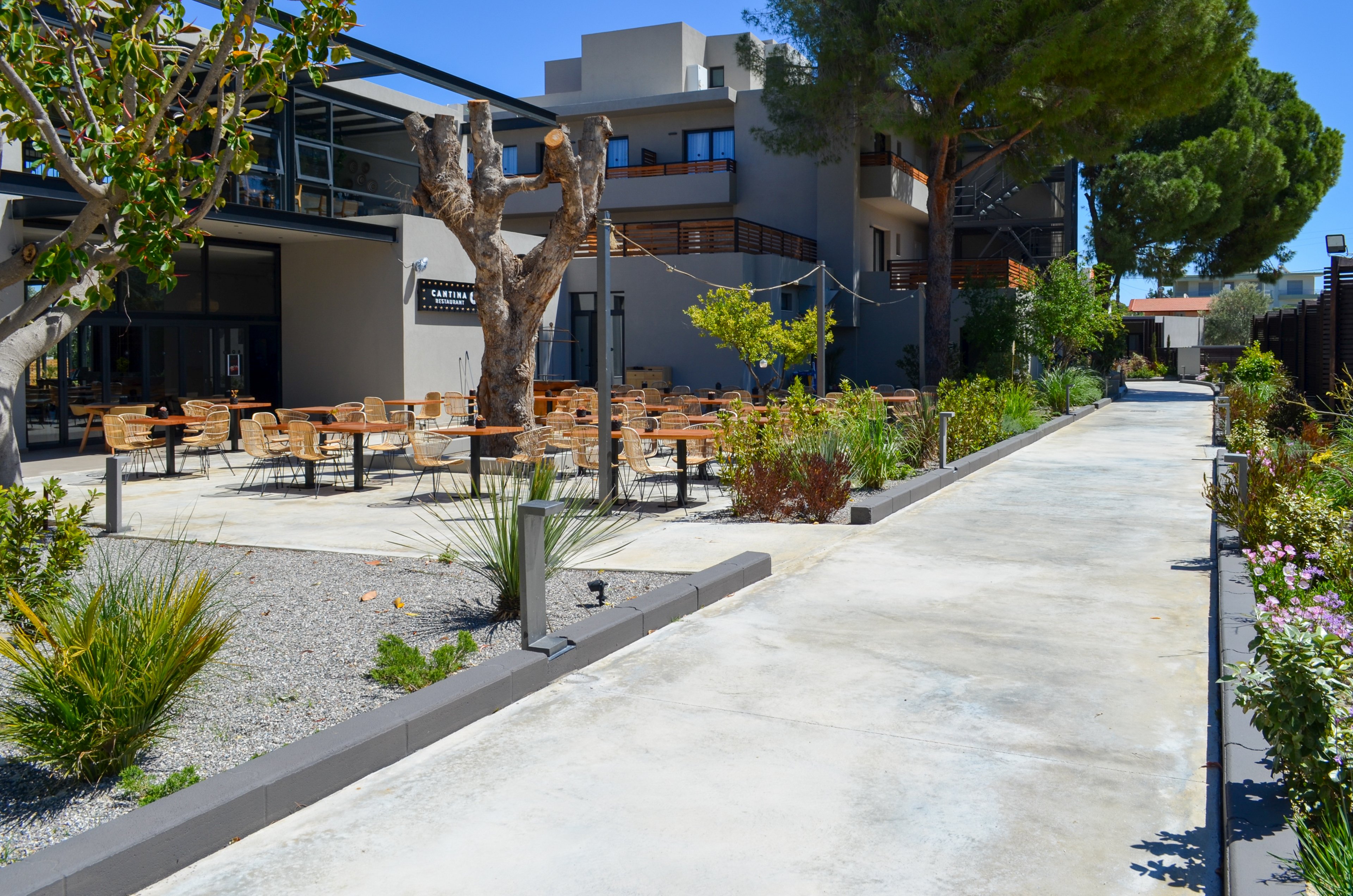 Cook's Club Ialyssos