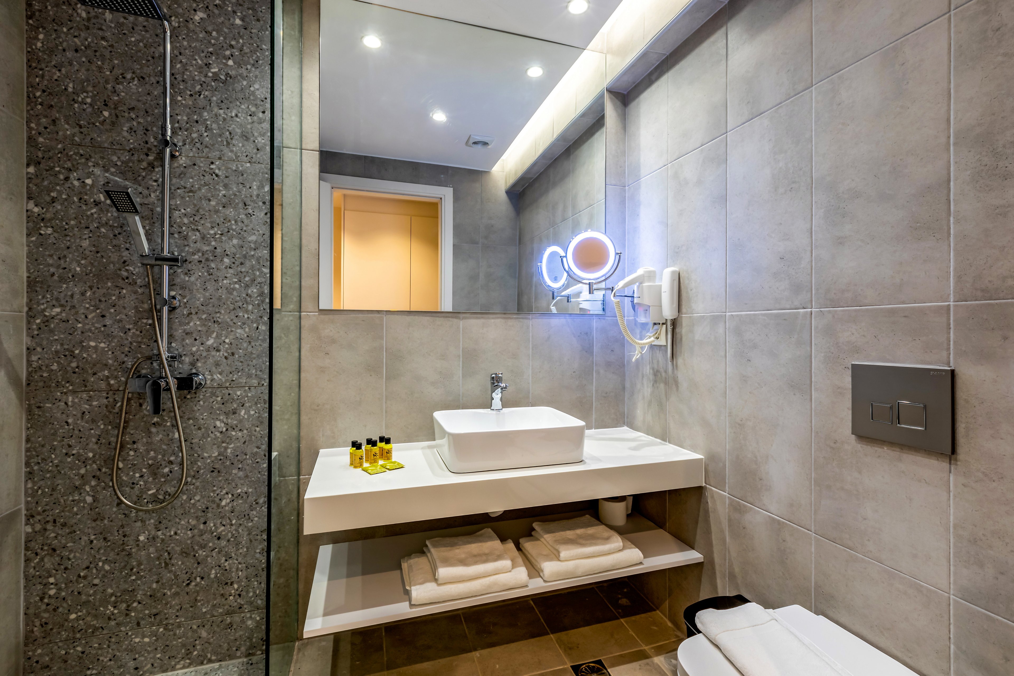 White Olive Premium Lindos Hotel