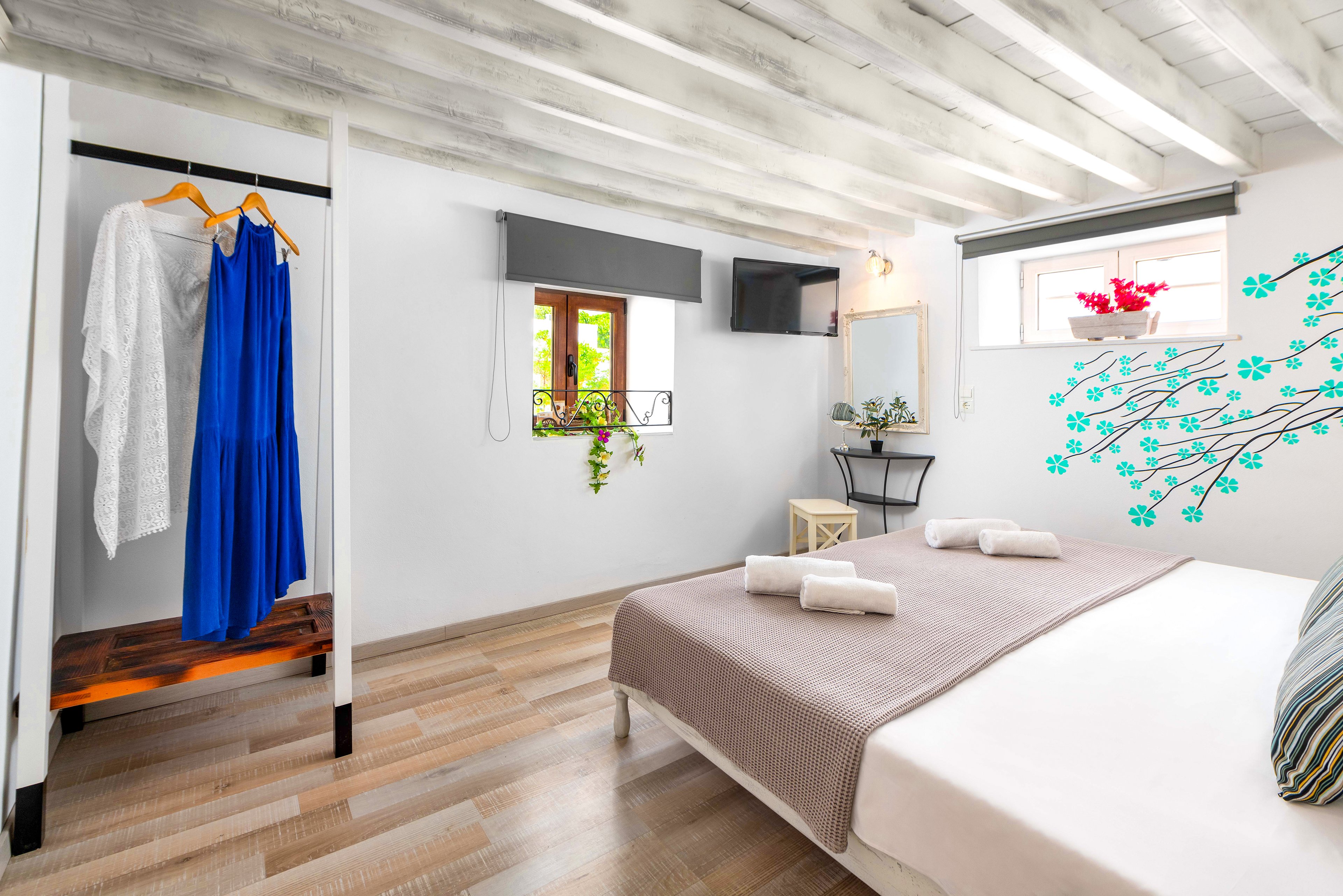 Lindos Citrin Suites