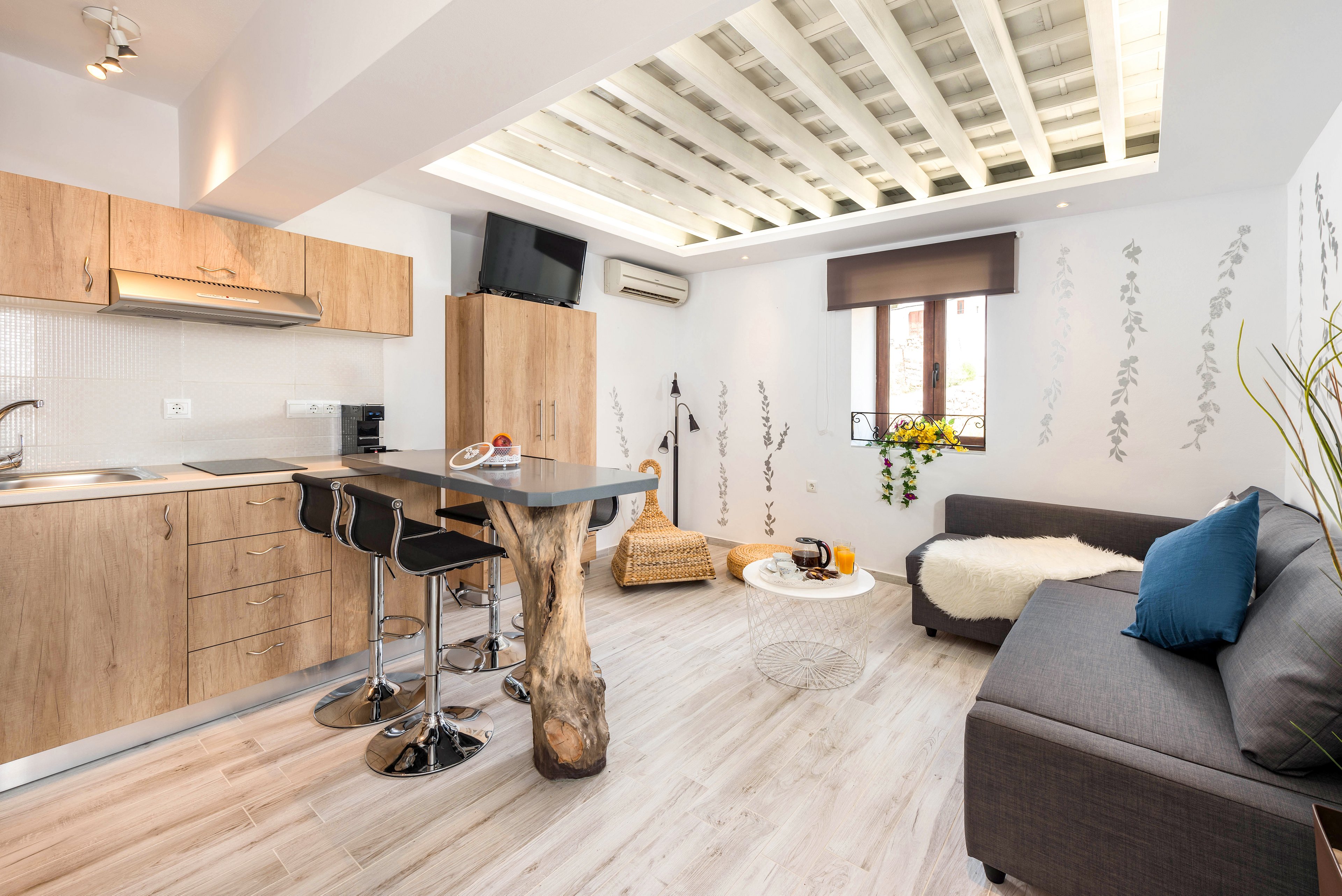 Lindos Citrin Suites