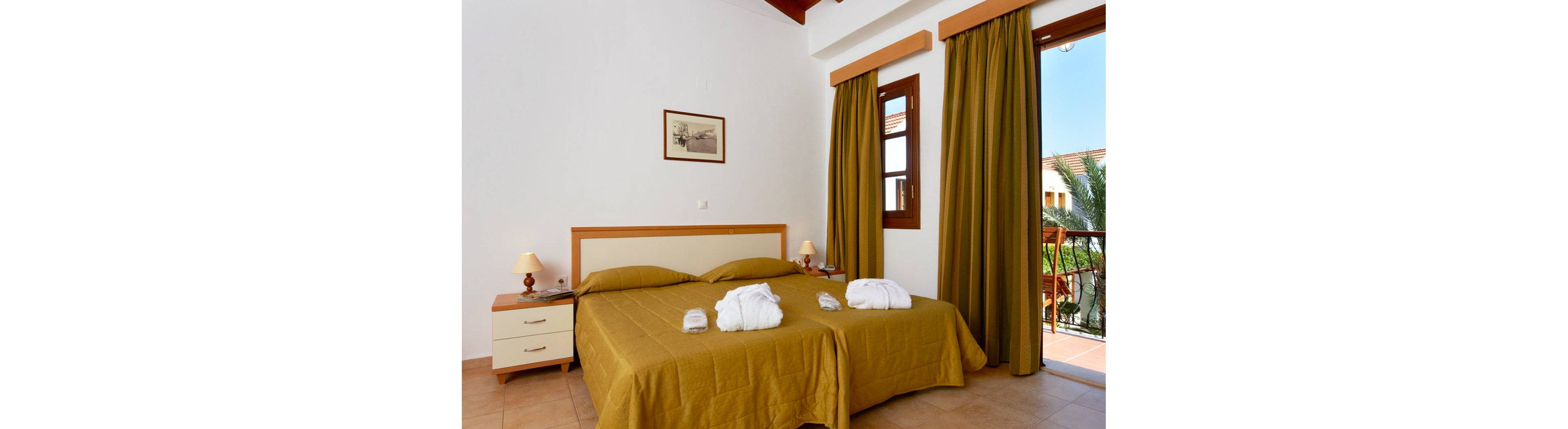 Iapetos Village Hotel