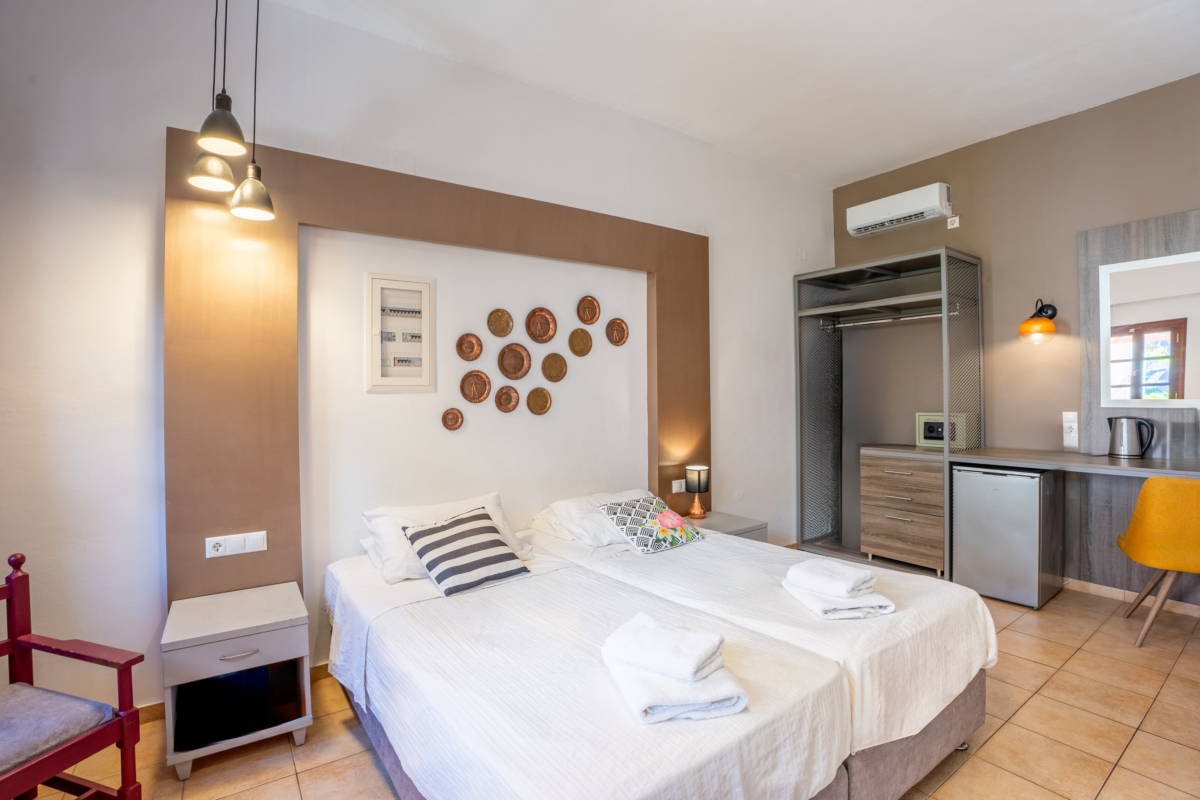 Iapetos Village Hotel