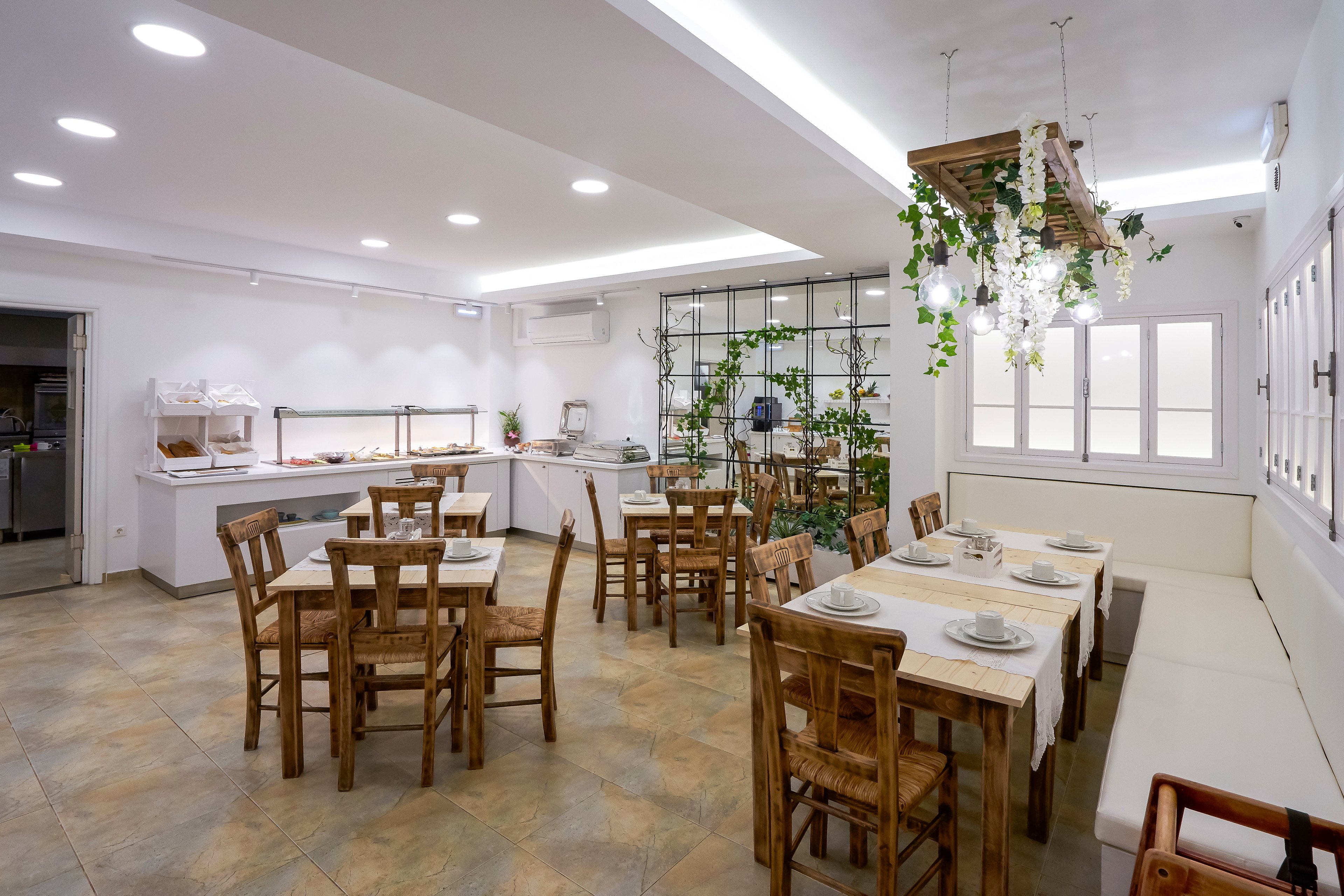 Iapetos Village Hotel