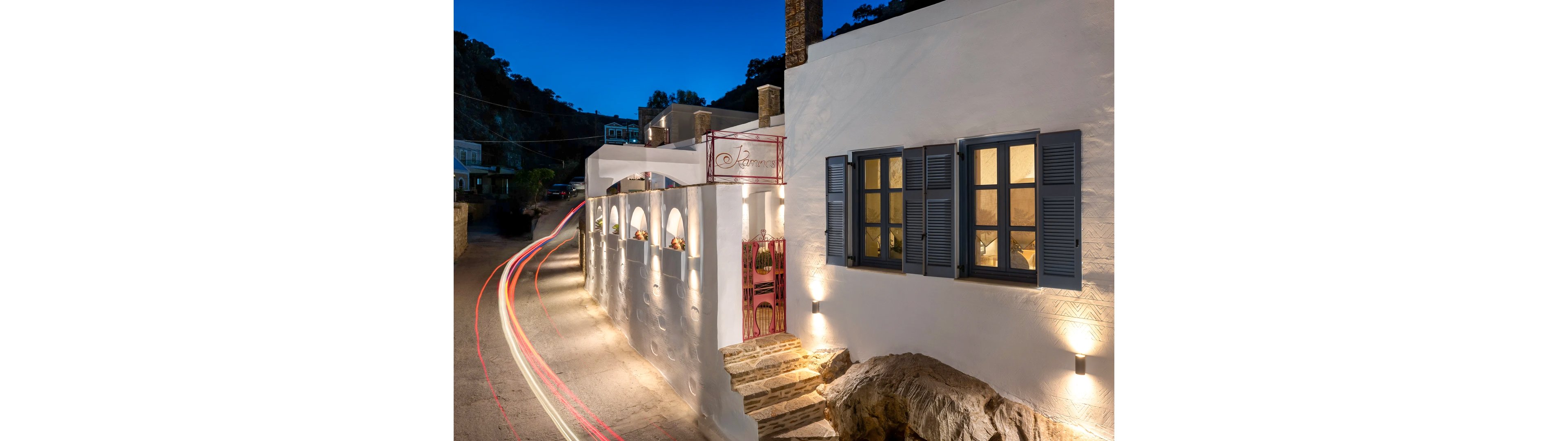 Kaminos Boutique Hotel