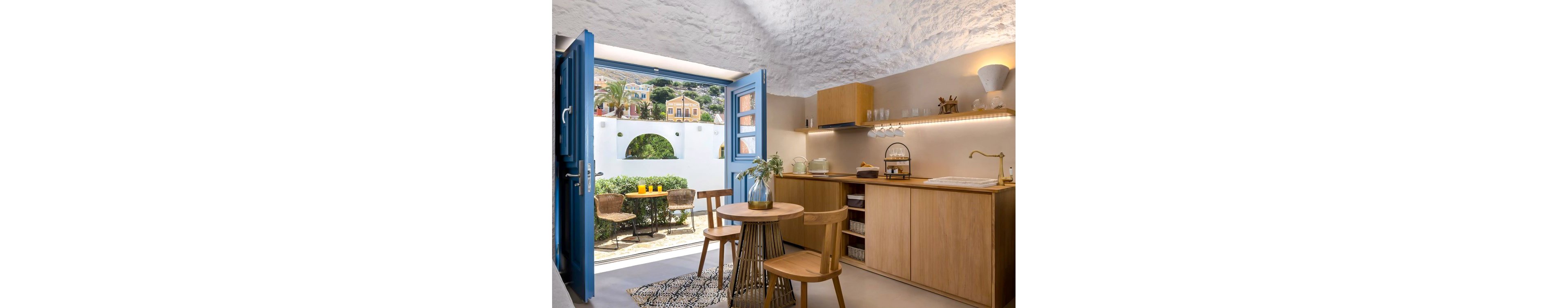 Kaminos Boutique Hotel