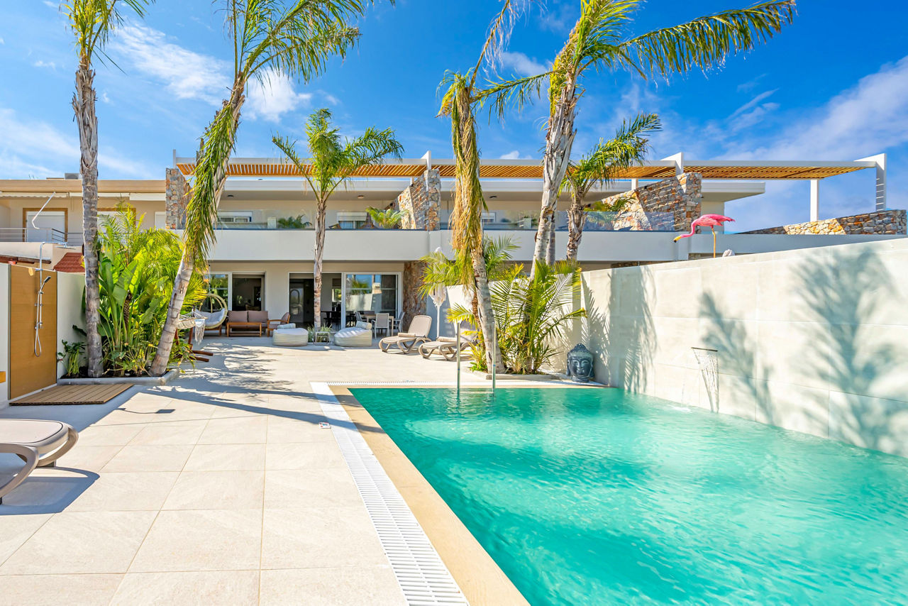 Venezia Luxury Living - Executive Villa