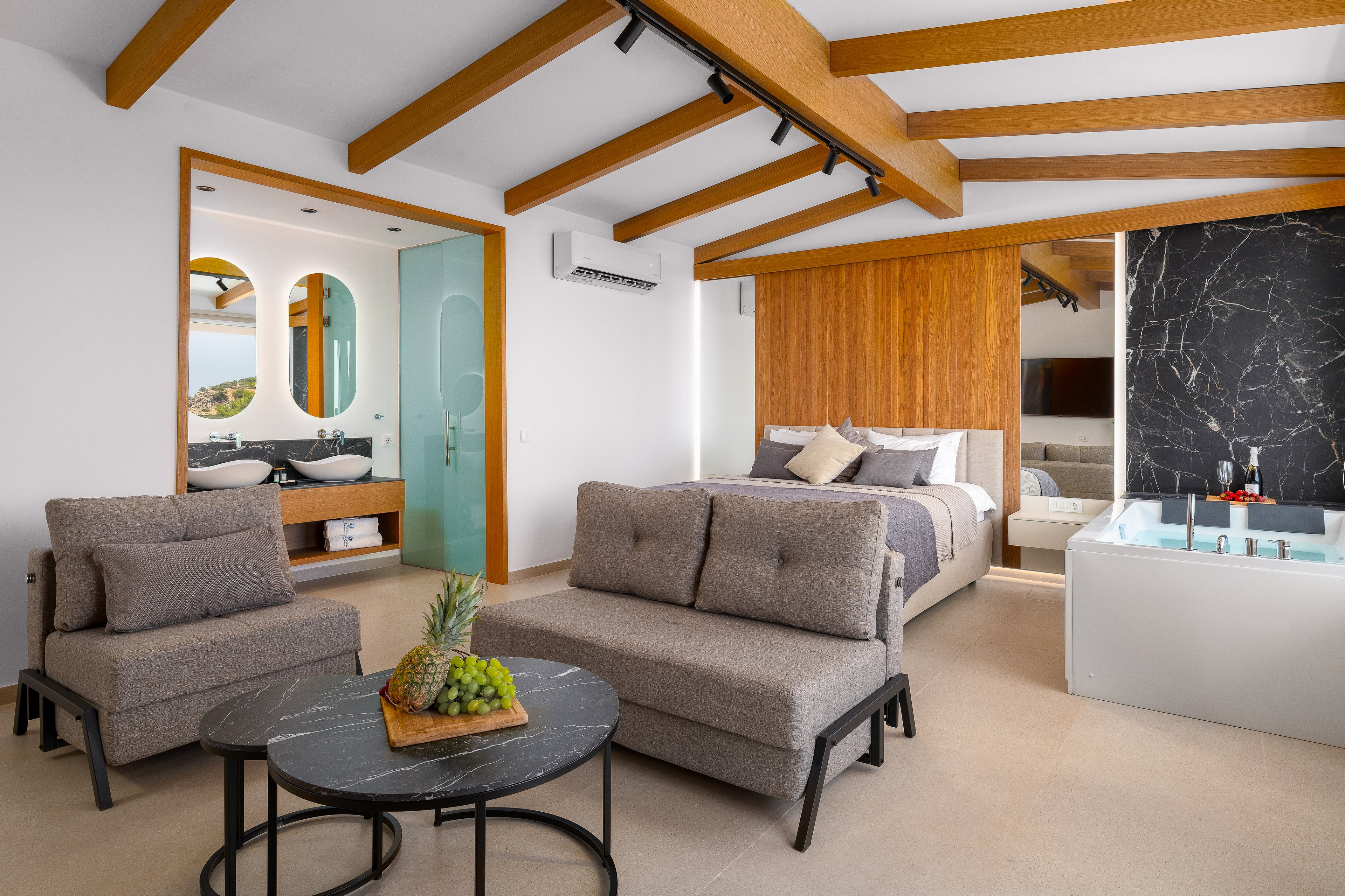 Pefkos View Suites & Maisonette