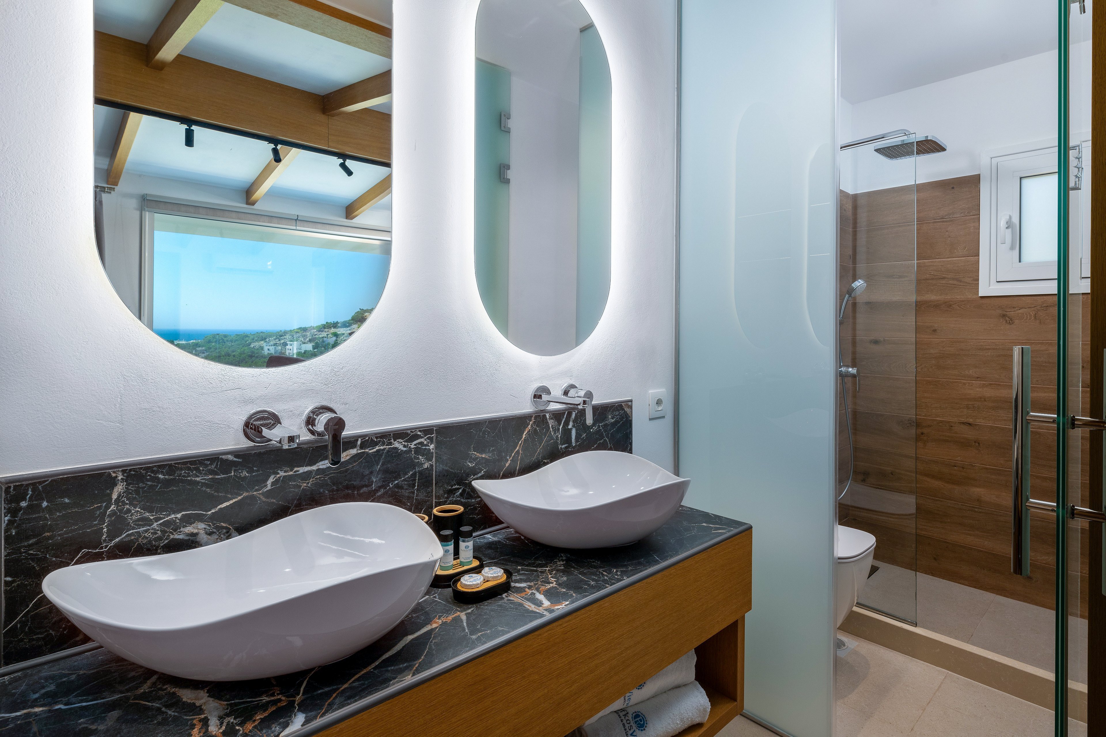 Pefkos View Suites & Maisonette