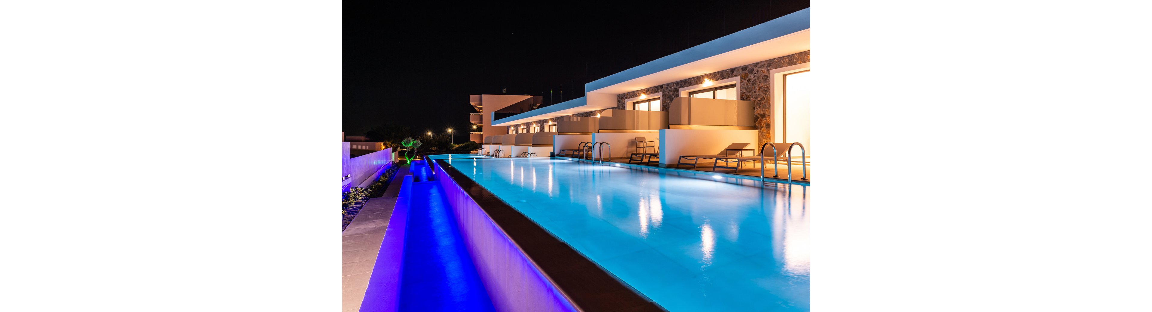 Zoes Hotel and Suites