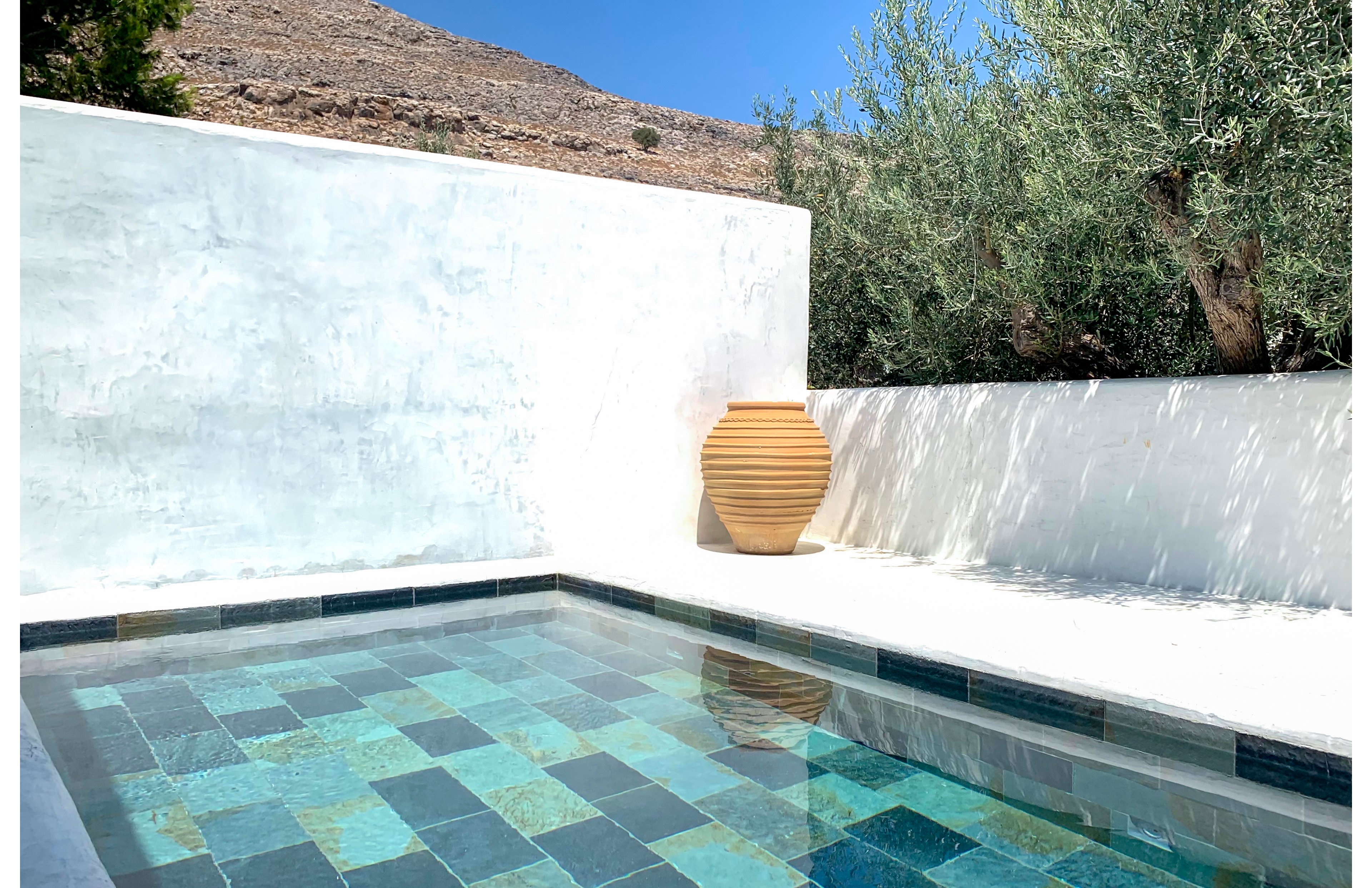 Caesars Gardens Hotel & Spa