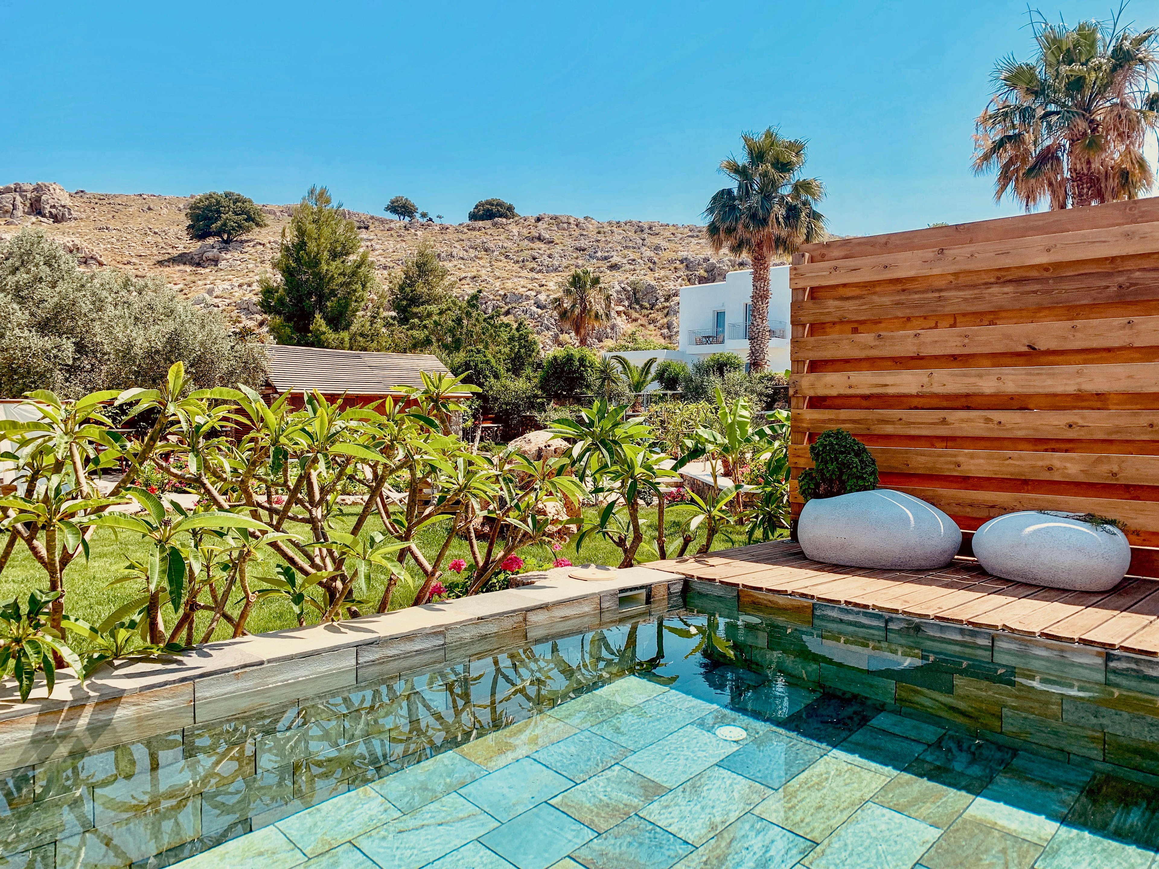 Caesars Gardens Hotel & Spa