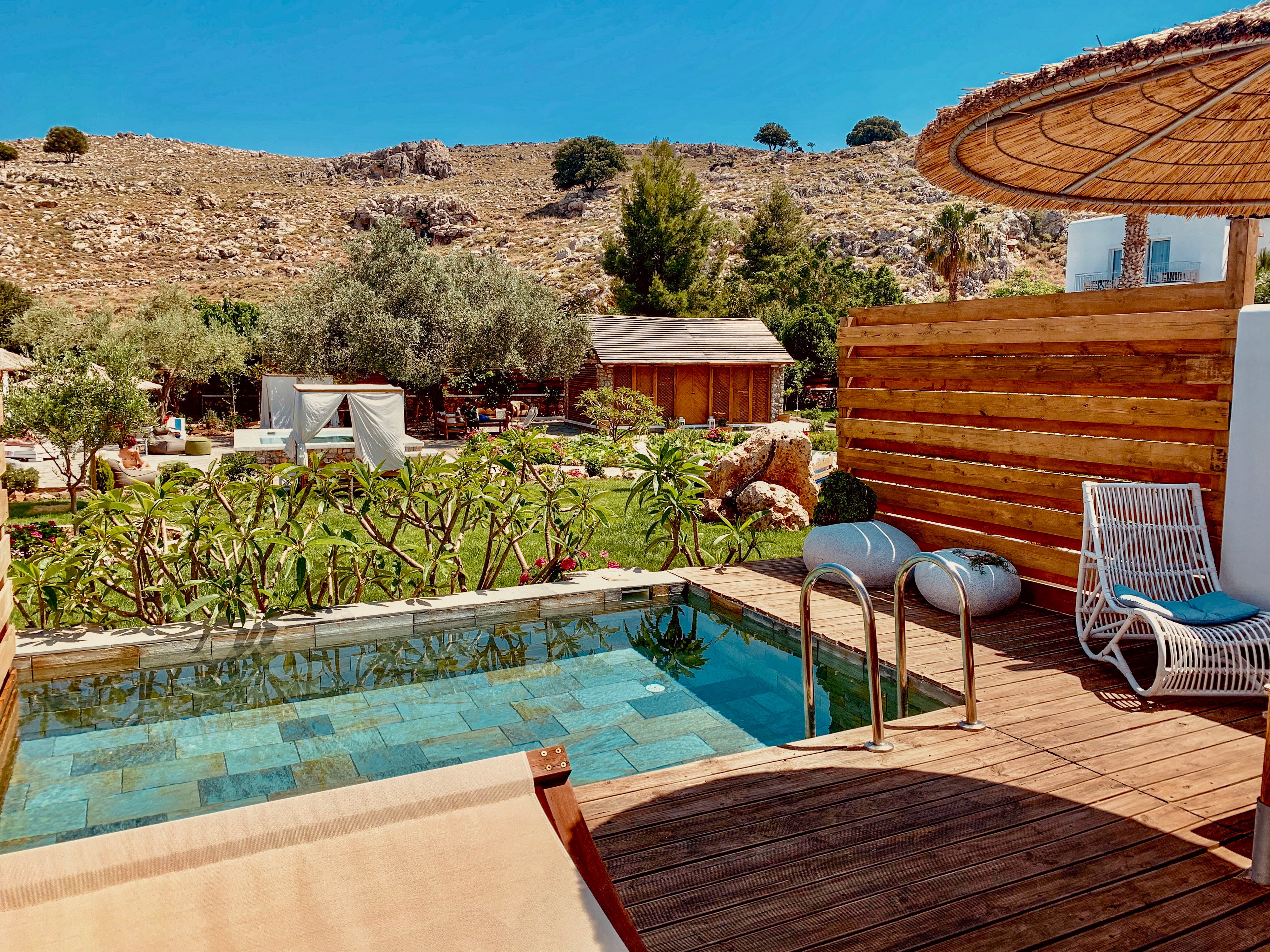 Caesars Gardens Hotel & Spa