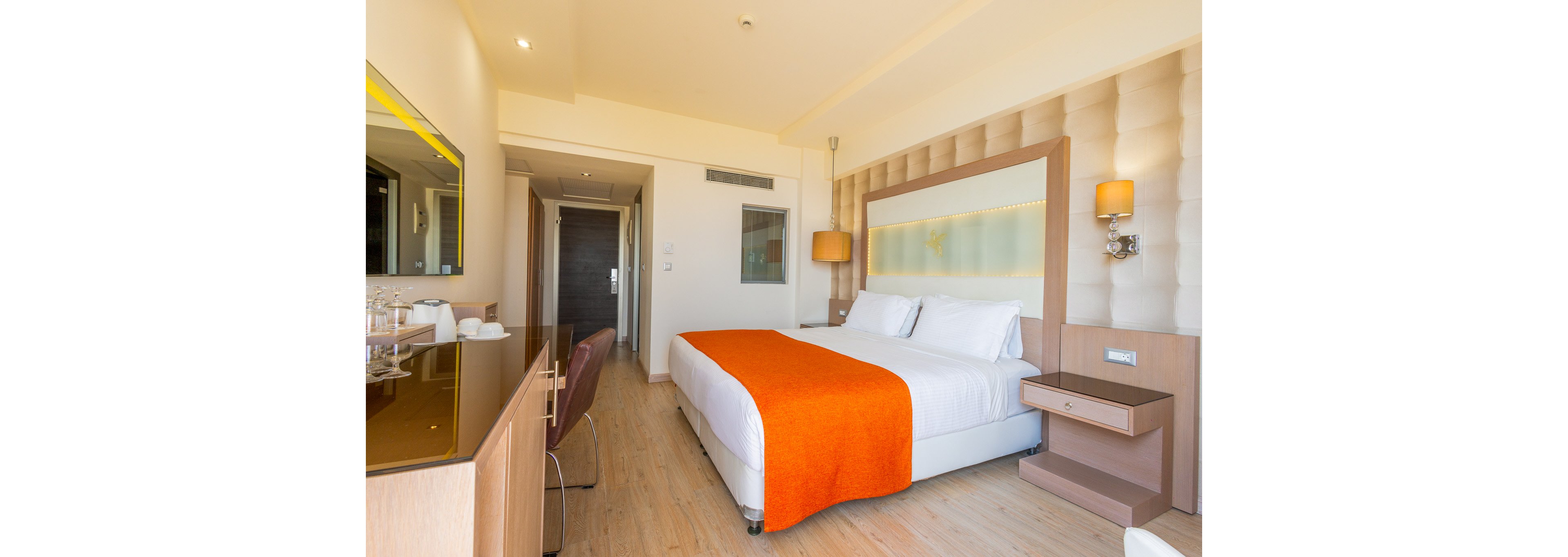 Pegasos Deluxe Beach Hotel