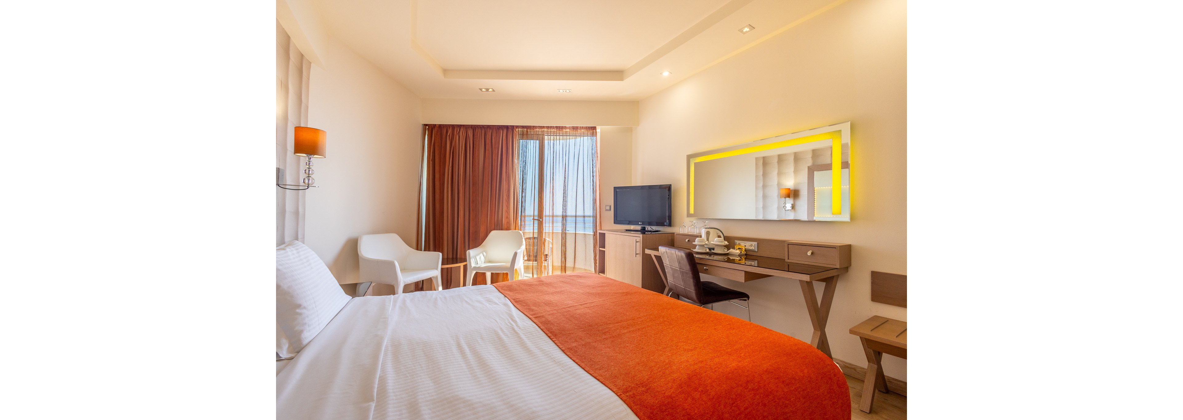 Pegasos Deluxe Beach Hotel