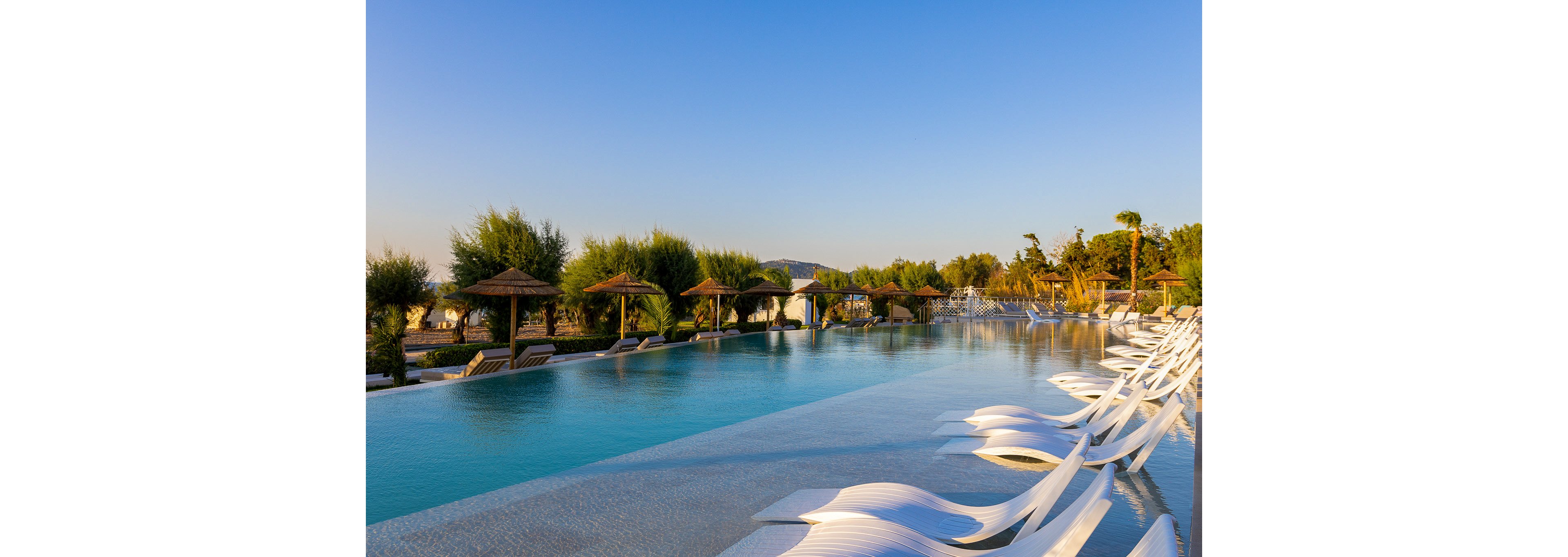 Pegasos Deluxe Beach Hotel