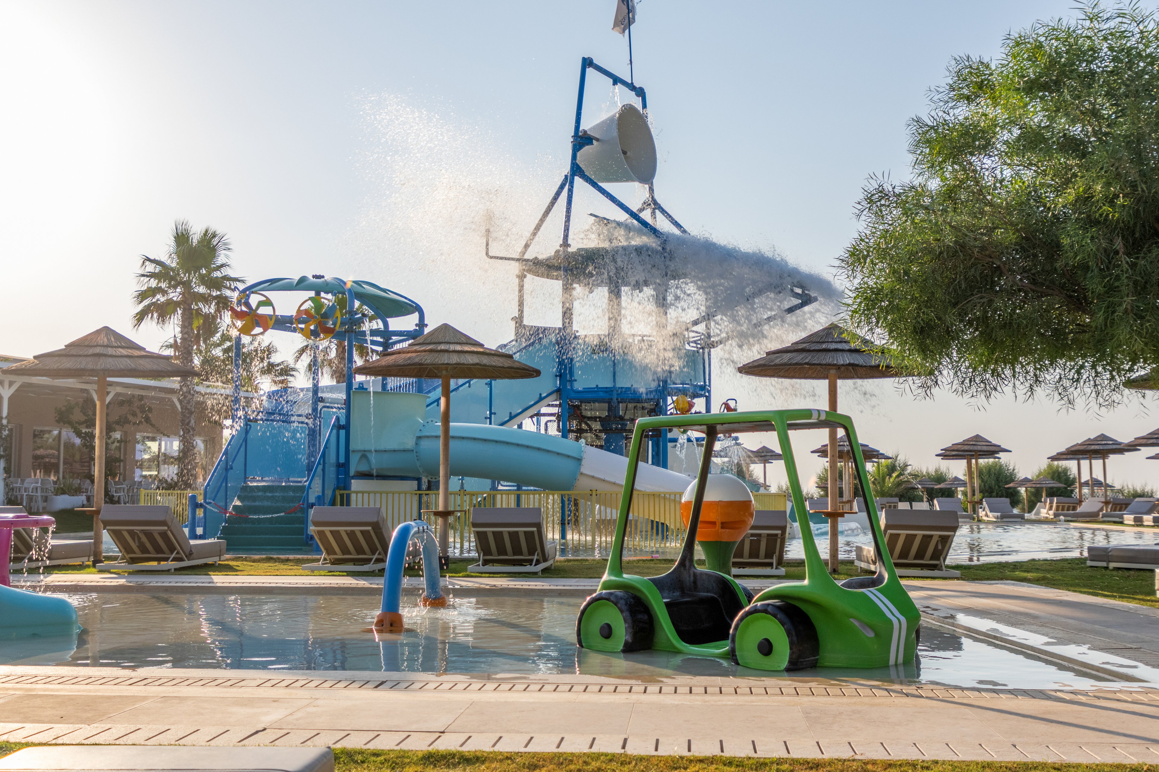 Pegasos Deluxe Beach Hotel