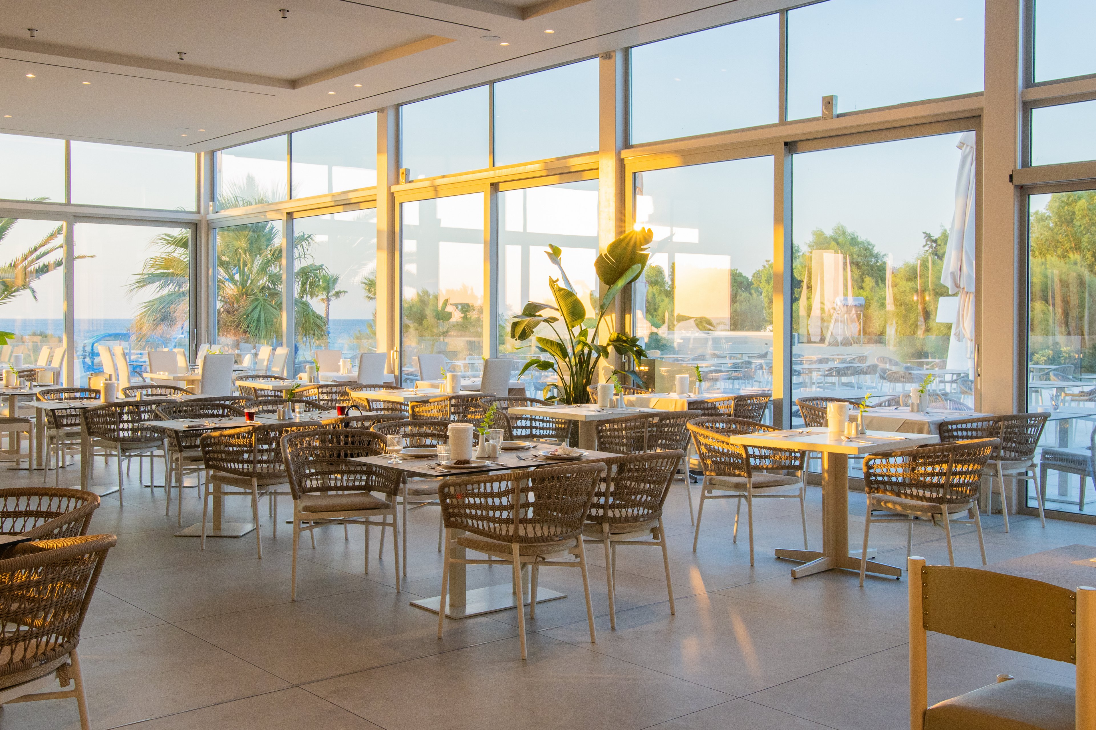 Pegasos Deluxe Beach Hotel