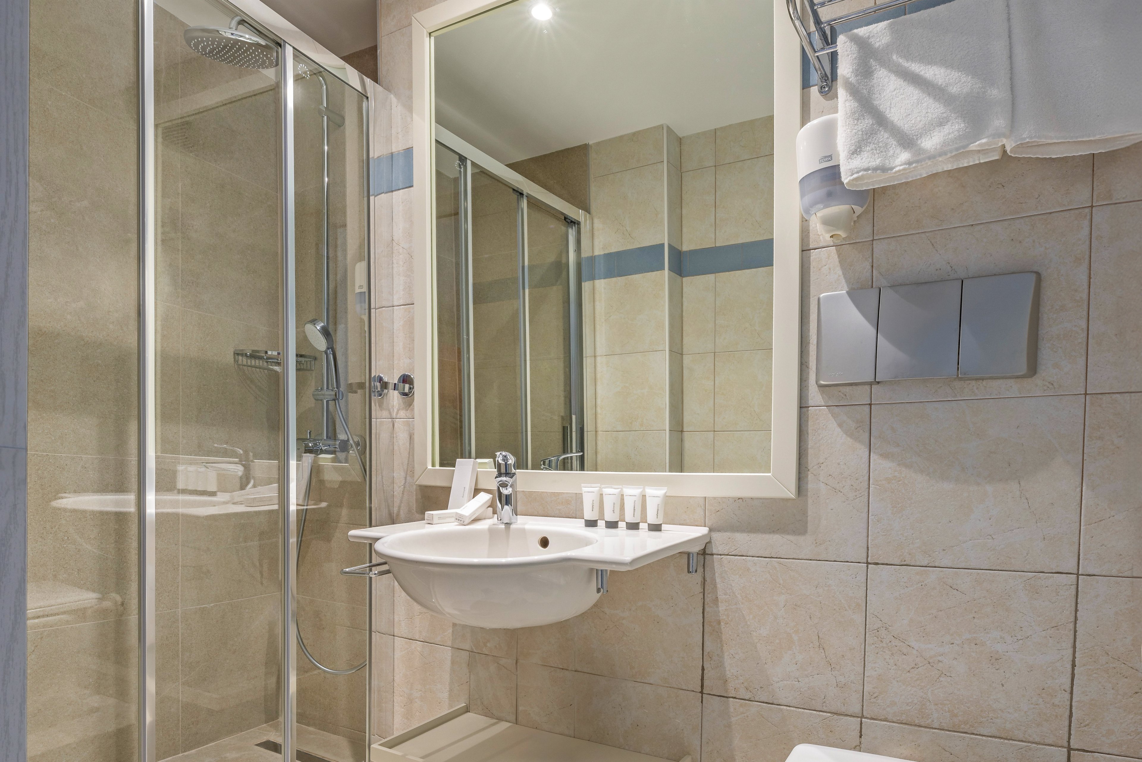 Aquamare City and Beach Hotel